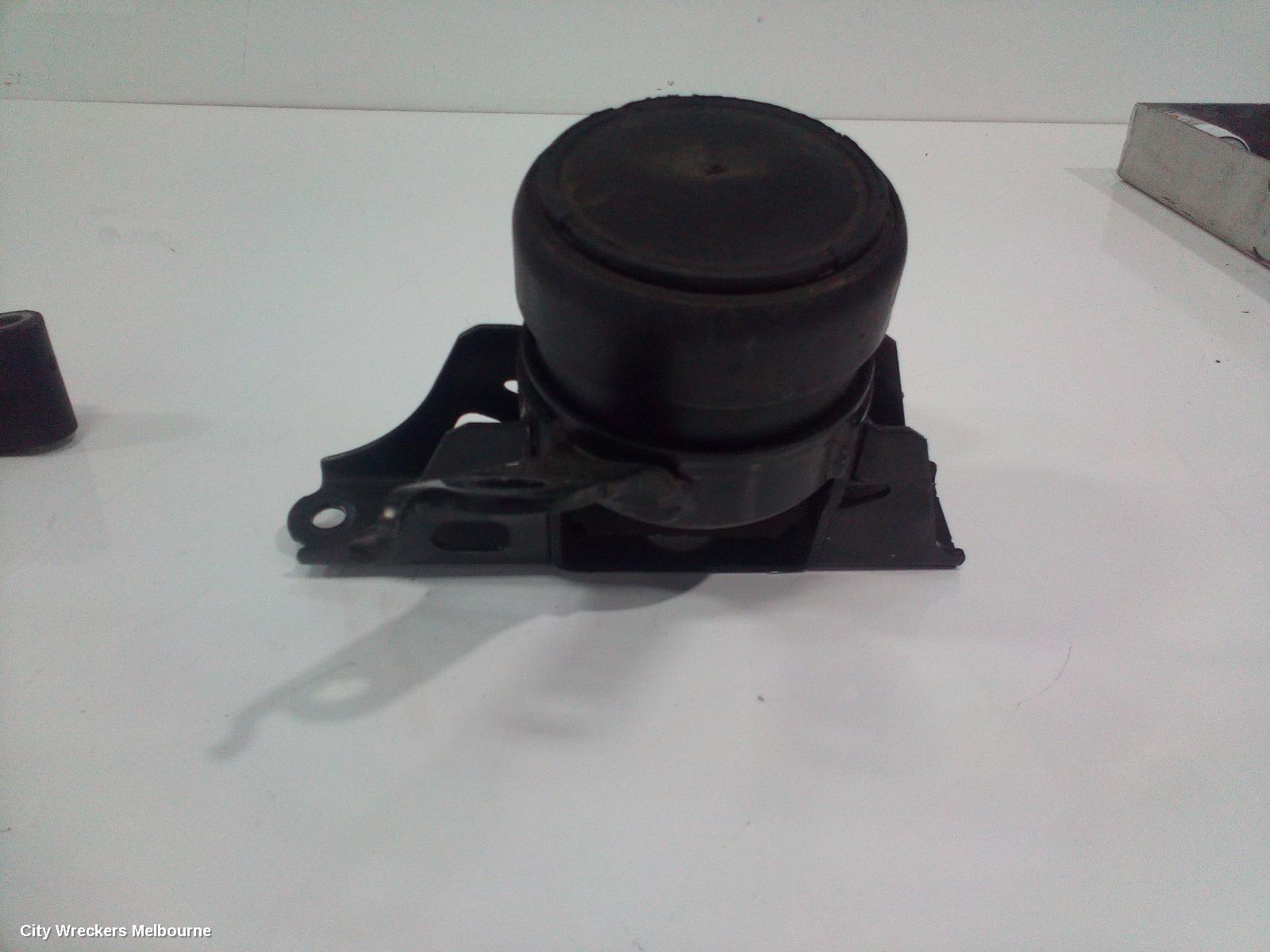 TOYOTA YARIS MOUNT, XP130 SERIES, 10/2011 - 12/2019