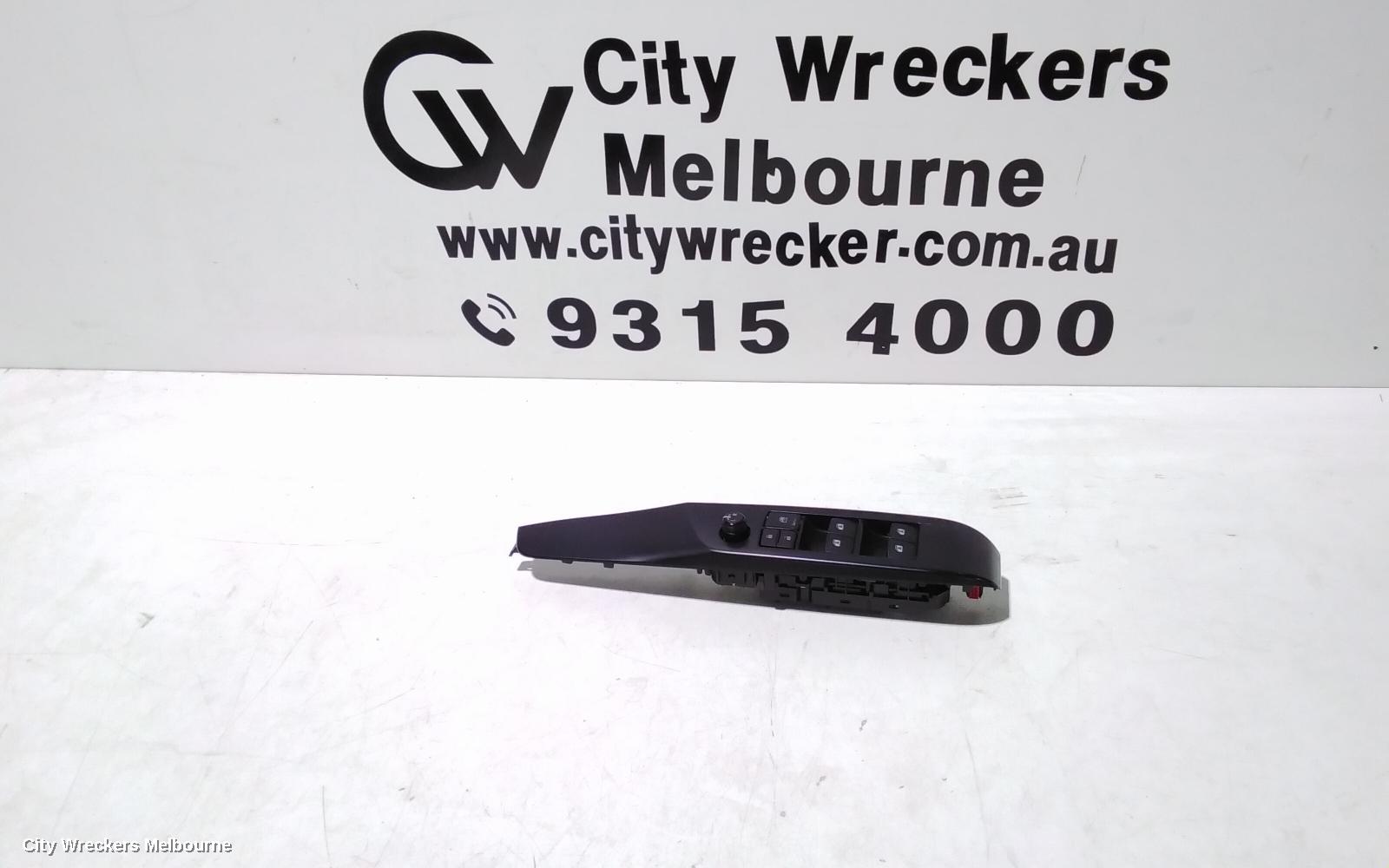 TOYOTA CAMRY PWR DR WIND SWITCH, RH FRONT (MASTER SWITCH), XV70, 09/2017 - 01/2021