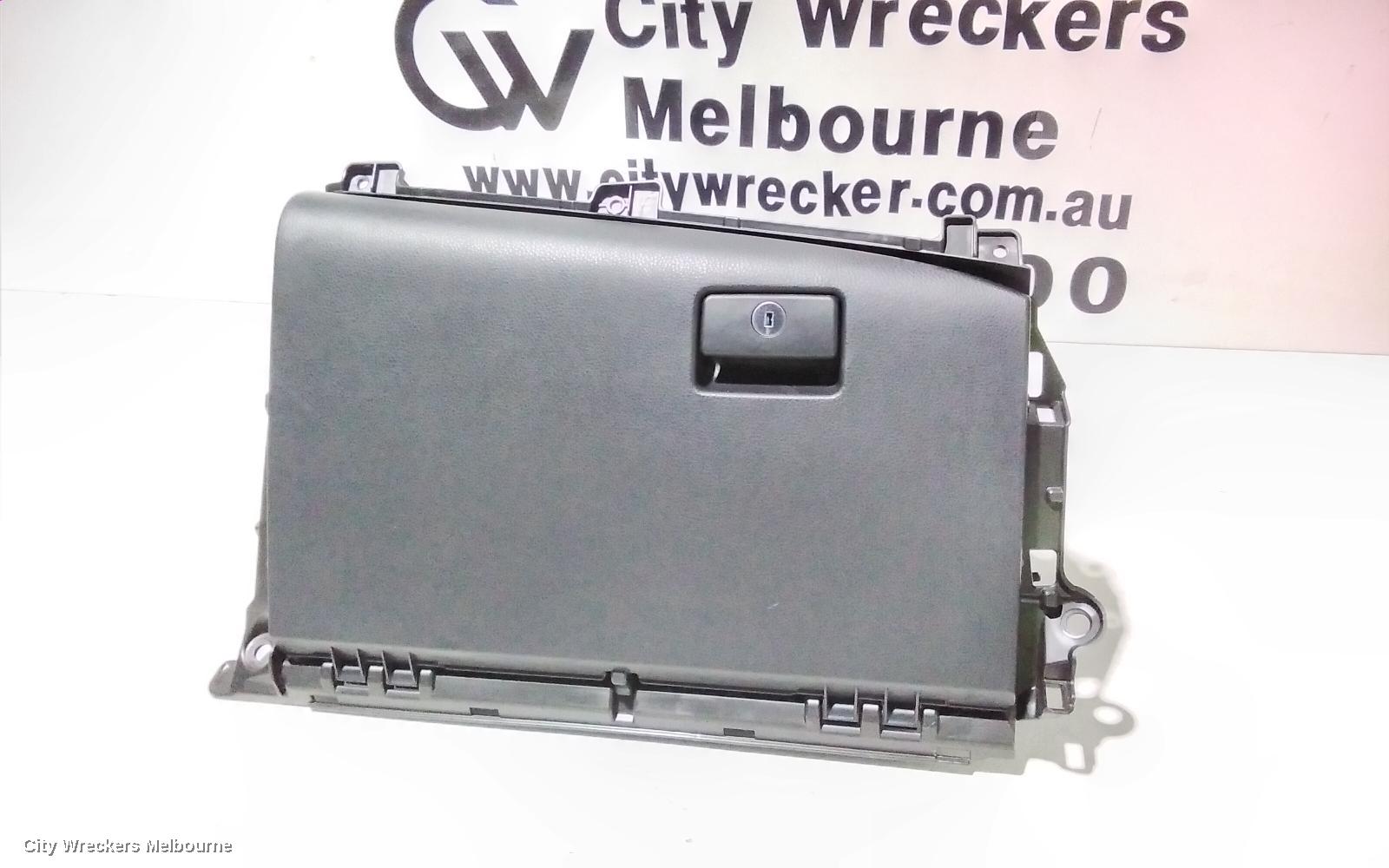 TOYOTA CAMRY GLOVE BOX, XV70, 09/2017 - 05/2024