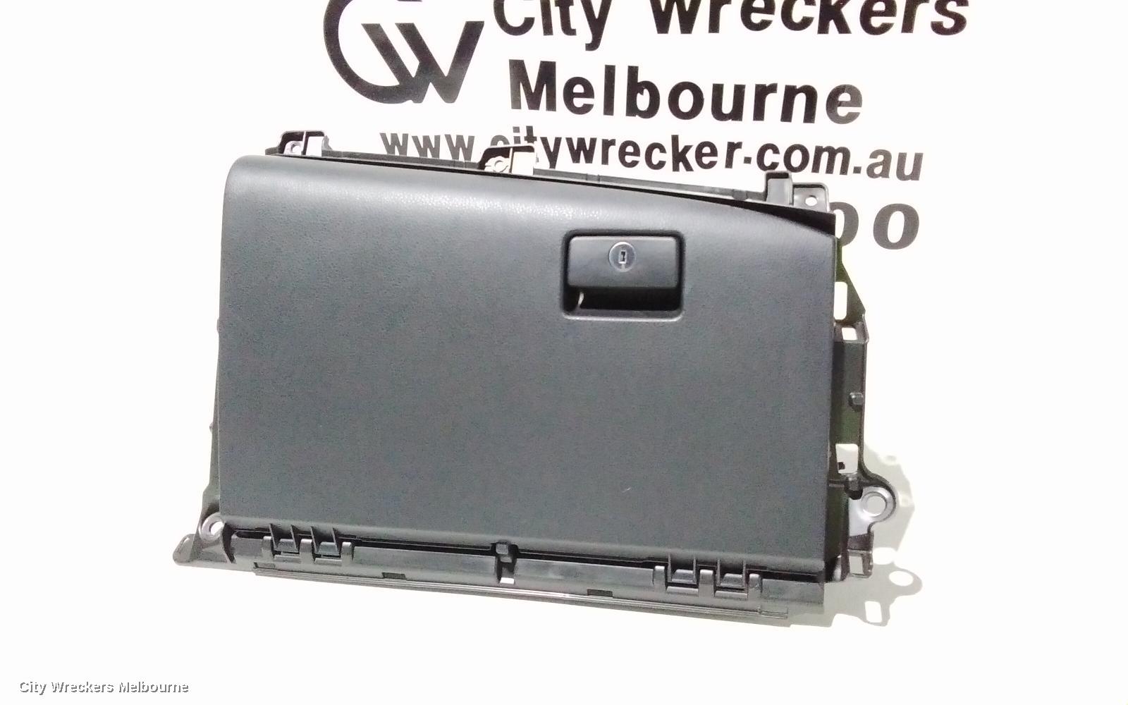 TOYOTA CAMRY GLOVE BOX, XV70, 09/2017 - 05/2024