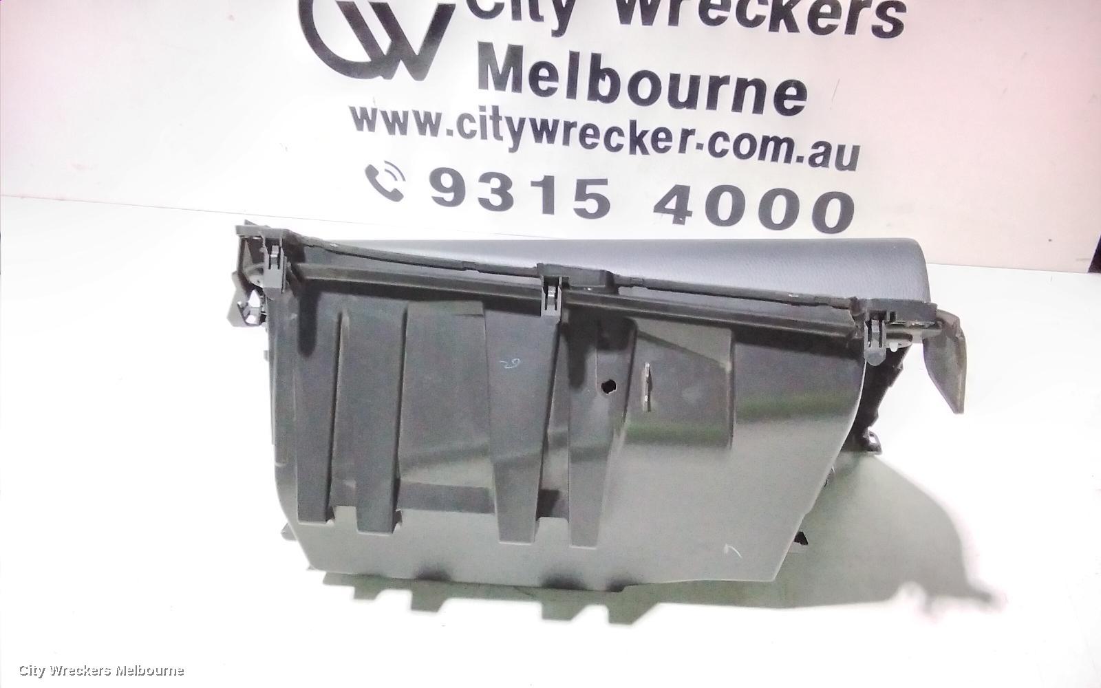 TOYOTA CAMRY GLOVE BOX, XV70, 09/2017 - 05/2024