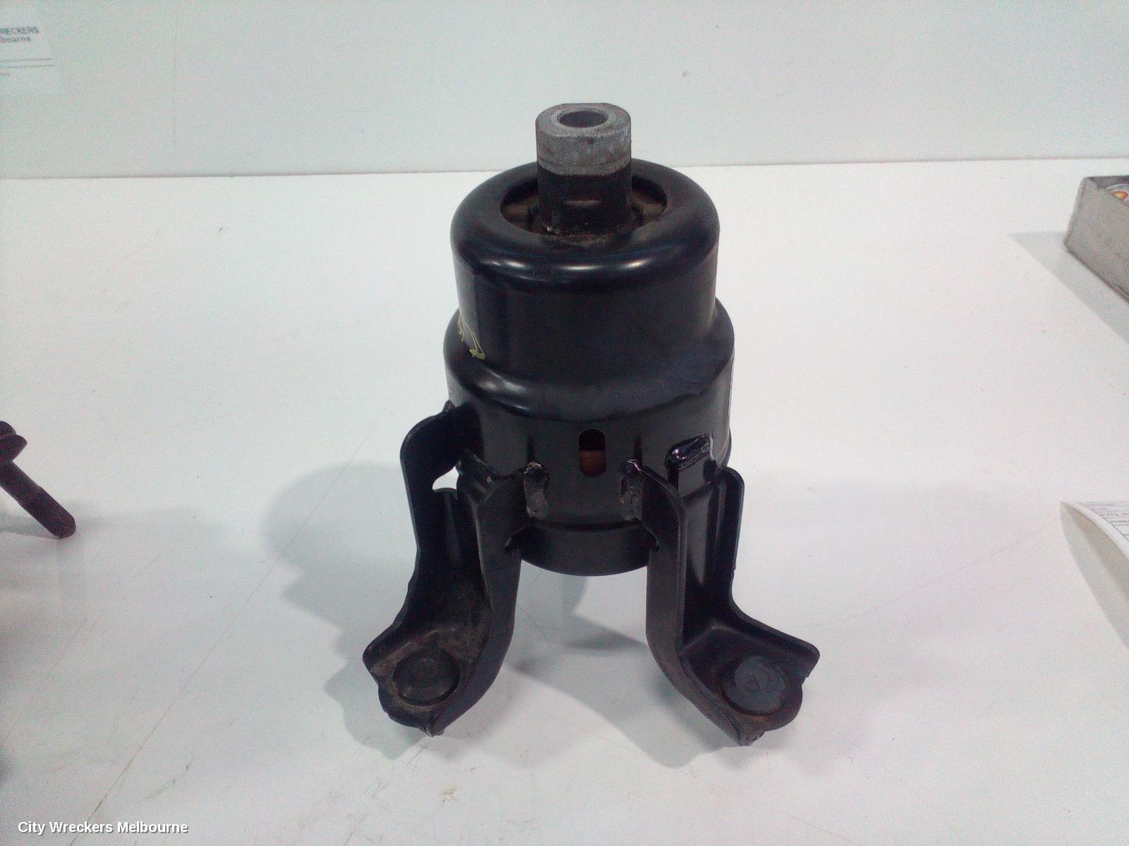 TOYOTA CAMRY MOUNT, XV70, 09/2017 - 05/2024