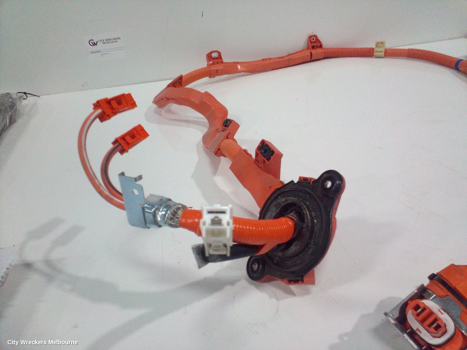 TOYOTA CAMRY BATTERY TERMINAL, XV70, 09/2017 - 05/2024