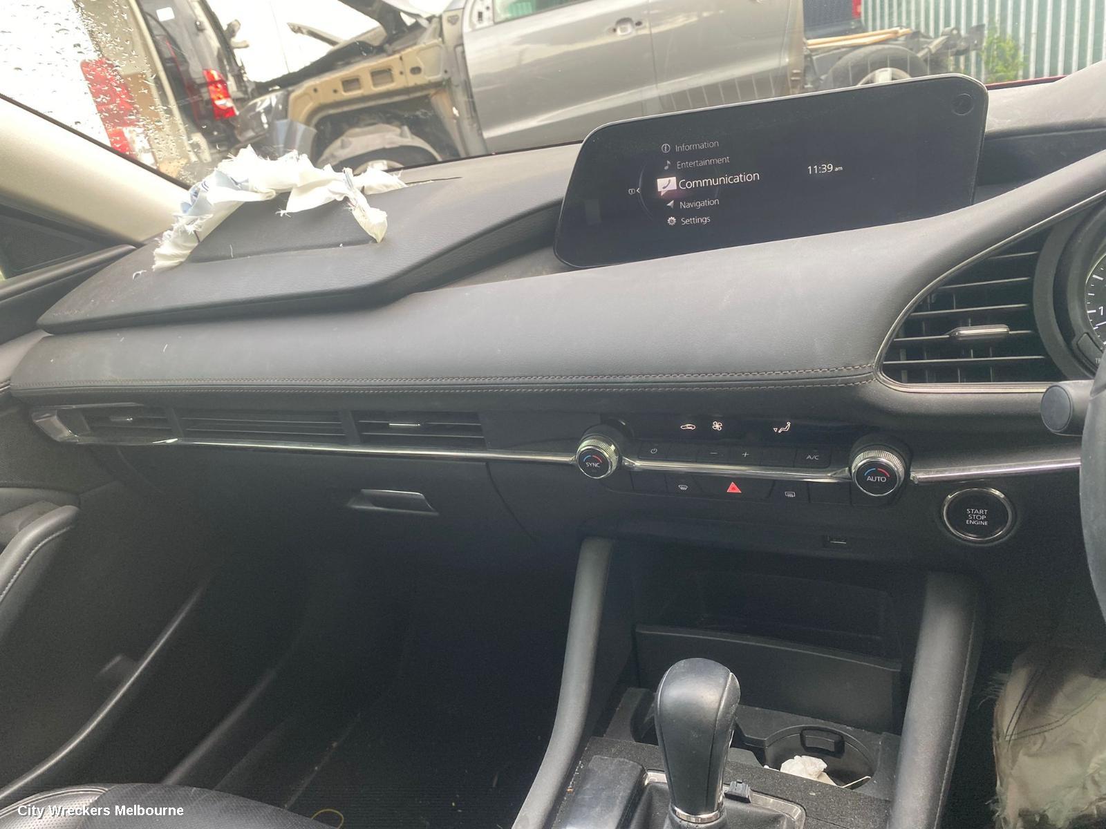 MAZDA 3 RADIO/CD/DVD/SAT/TV, DISPLAY UNIT, 8.8IN, BP, 03/2019 ONWARDS