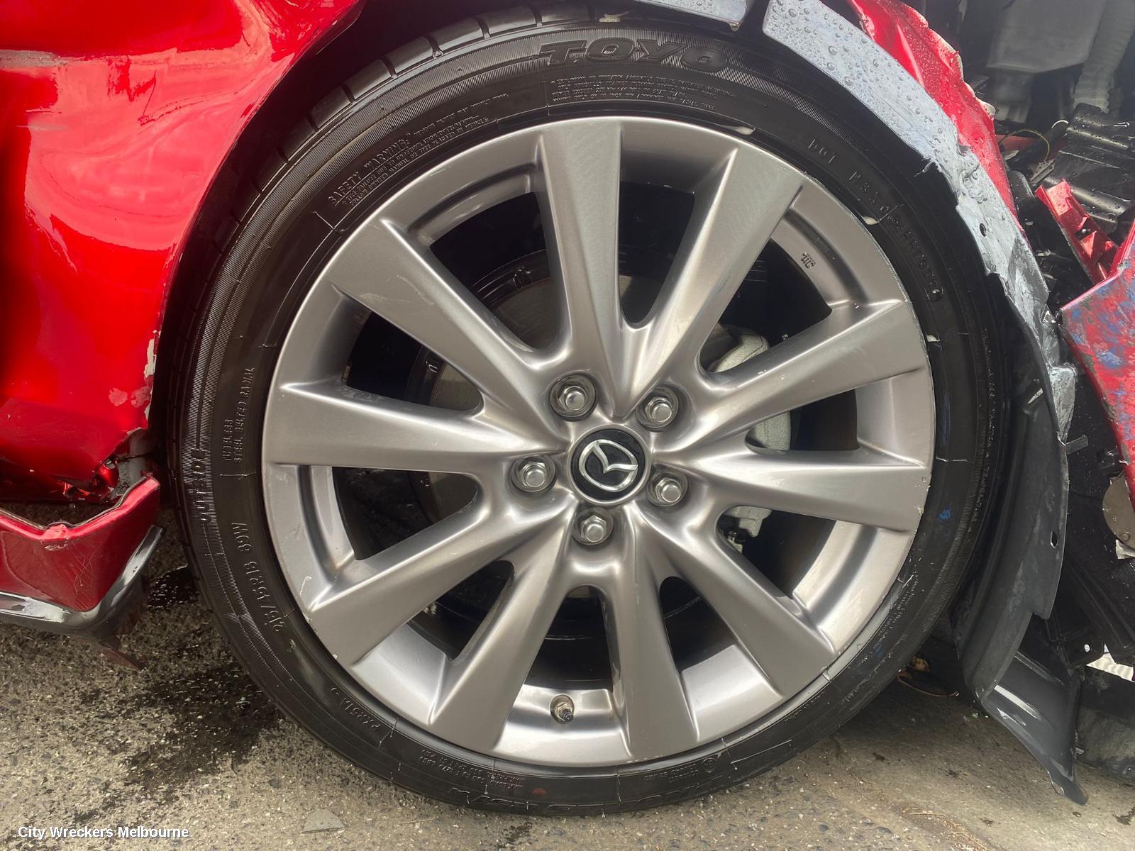 MAZDA 3 WHEEL MAG, FACTORY, 18X7IN, SILVER, EVOLVE/TOURING/GT, BP, SEDAN, 03/2019 ONWARDS
