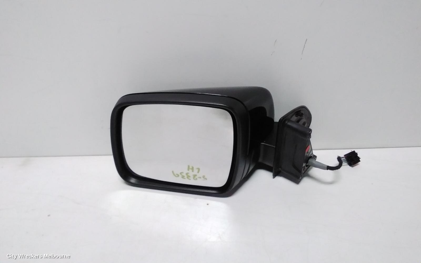 LAND ROVER RANGEROVER SPORT LEFT DOOR MIRROR, POWER FOLD, MEMORY, NON CAMERA, L320, 09/2009 - 05/2013