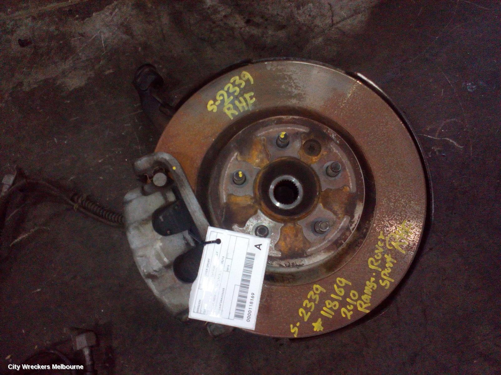 LAND ROVER RANGEROVER SPORT RIGHT FRONT HUB ASSEMBLY, L320, 3.0, DIESEL, TWIN TURBO, 09/2009 - 05/2013