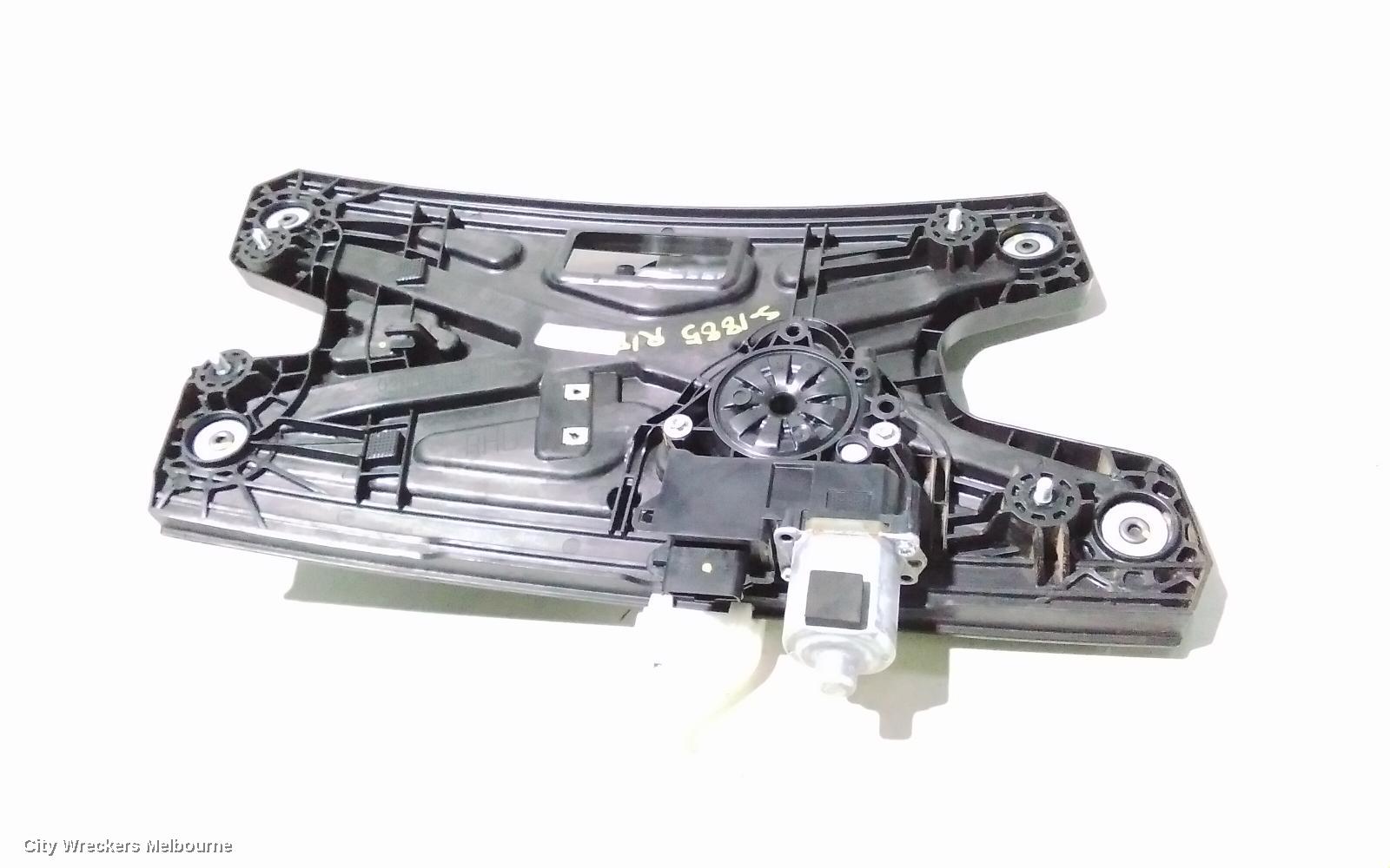 HYUNDAI VELOSTER RIGHT FRONT WINDOW REG/MOTOR, JS, 09/2019 - 07/2021