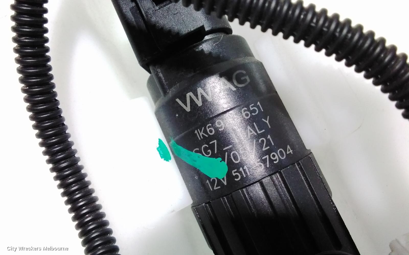 VOLKSWAGEN T-ROC WASHER BOTTLE, A1, 03/2020 - 12/2025