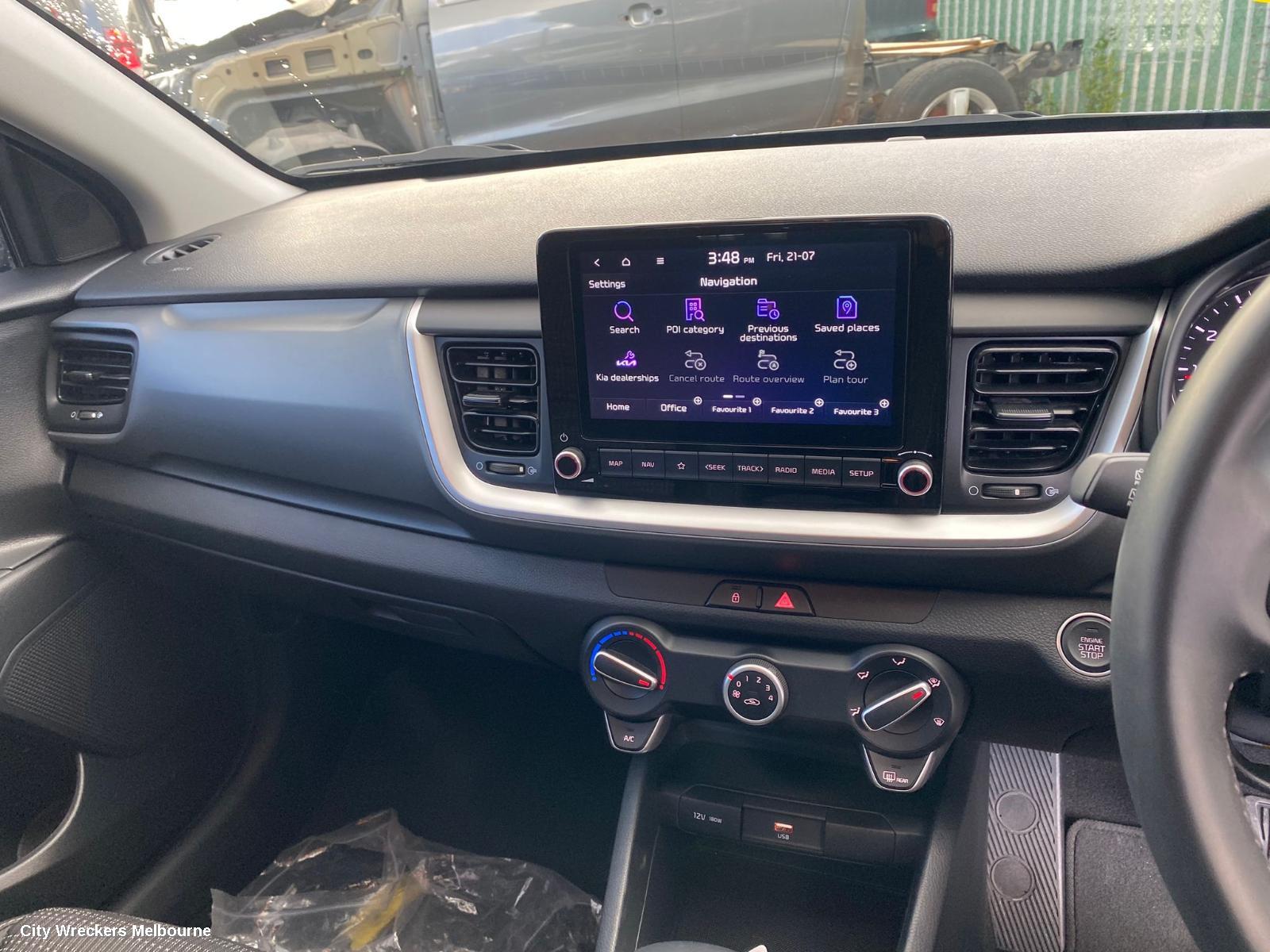 KIA STONIC RADIO/CD/DVD/SAT/TV, HEAD UNIT, W/ DISPLAY UNIT, 8IN TOUCHSCREEN, W/ SAT NAV TYPE, YB, 08/2020 ONWARDS