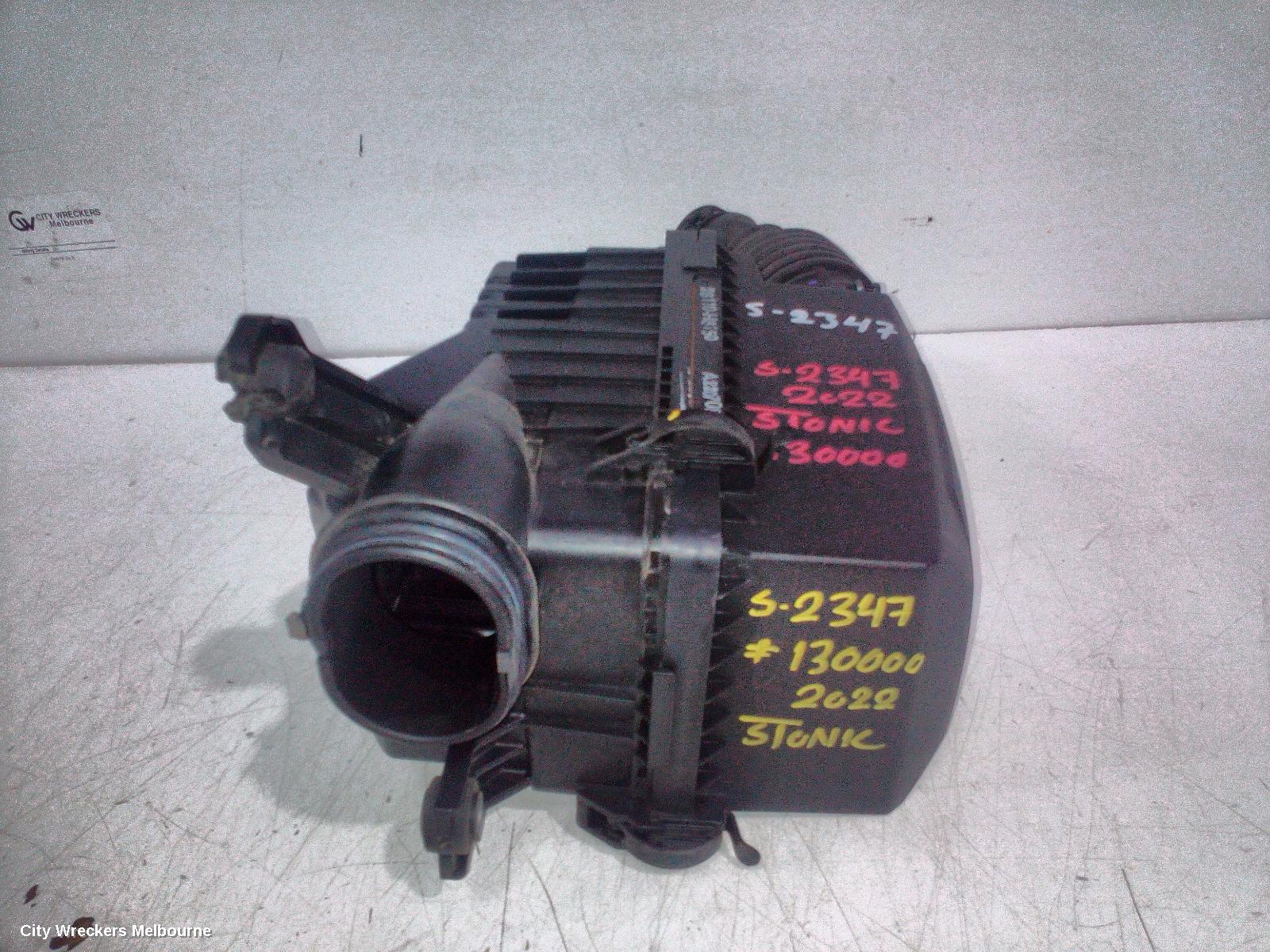 KIA STONIC AIR CLEANER/BOX, AIR CLEANER, S/SPORT, YB, 08/2020 ONWARDS