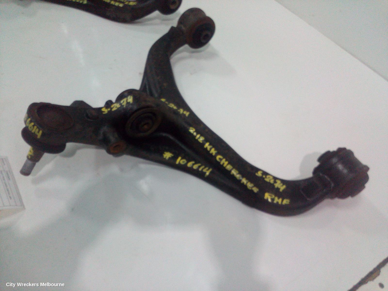 JEEP CHEROKEE RIGHT FRONT LOWER CONTROL ARM, KK, 02/2008 - 10/2012