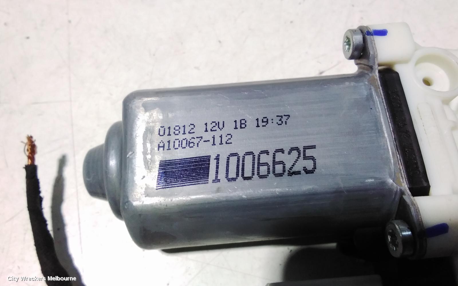 JEEP CHEROKEE RIGHT REAR WND REG/MOTOR, KK, 02/2008 - 10/2012