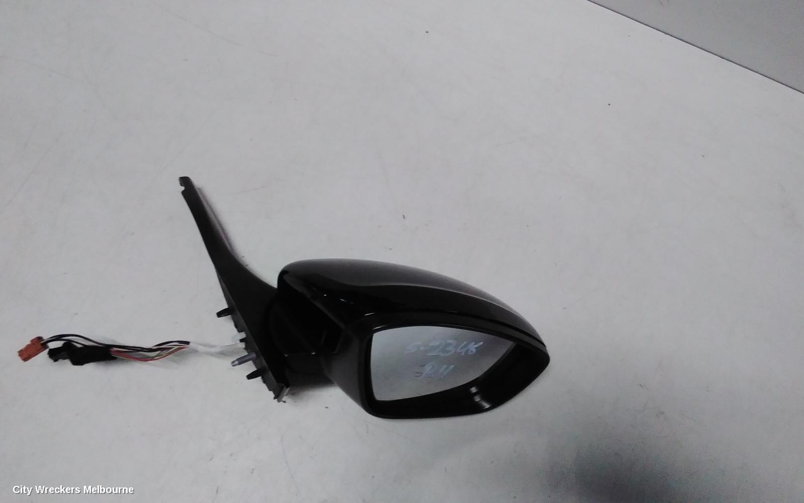PEUGEOT 208 RIGHT DOOR MIRROR, A9, POWER FOLD, NON CHROME TRIM, COLOUR CODED COVER TYPE, 10/2012 - 12/2018