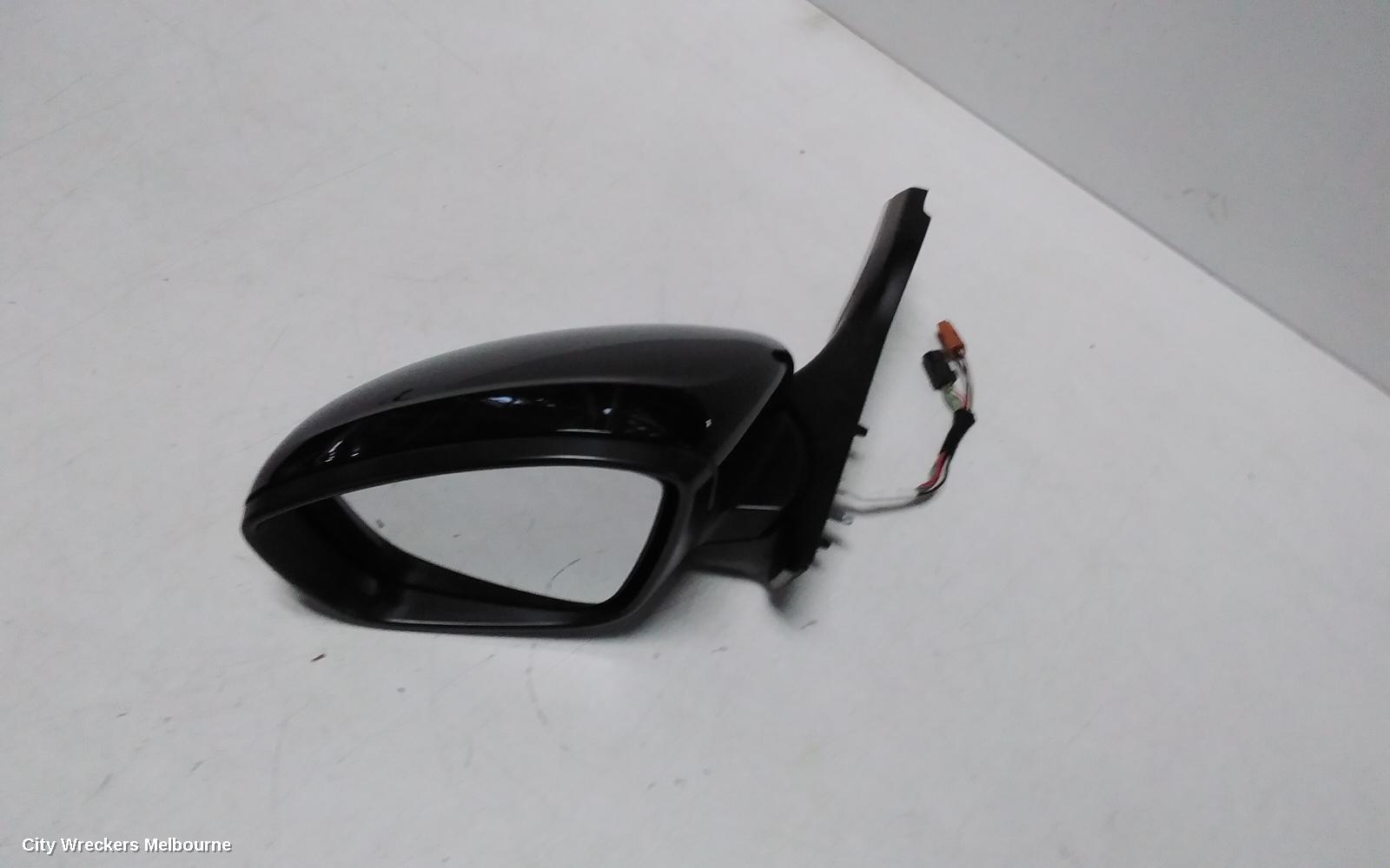 PEUGEOT 208 LEFT DOOR MIRROR, A9, POWER FOLD, NON CHROME TRIM, COLOUR CODED COVER TYPE, 10/2012 - 12/2018