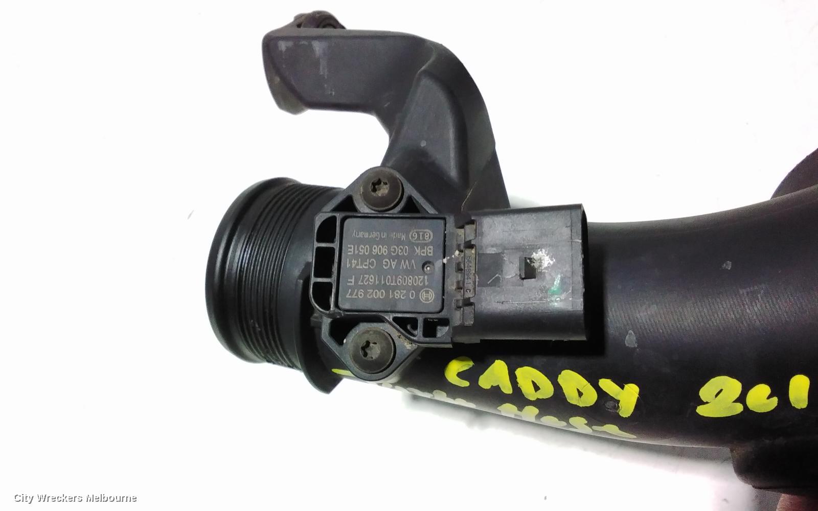 VOLKSWAGEN CADDY, 2K MY11 12/2010 - 11/2015, RIGHT TURBO HOUSE , WITH AIRFLOW SENSOR / 03G 906 0512E  : 106645