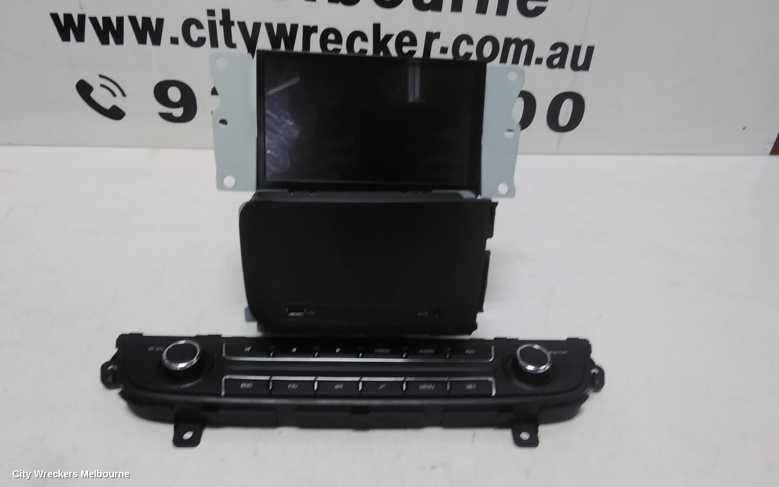 LDV G10 RADIO/CD/DVD/SAT/TV, DISPLAY UNIT, 10IN TOUCHSCREEN, SV7A/SV7C, WAGON/VAN, 04/2015 ONWARDS