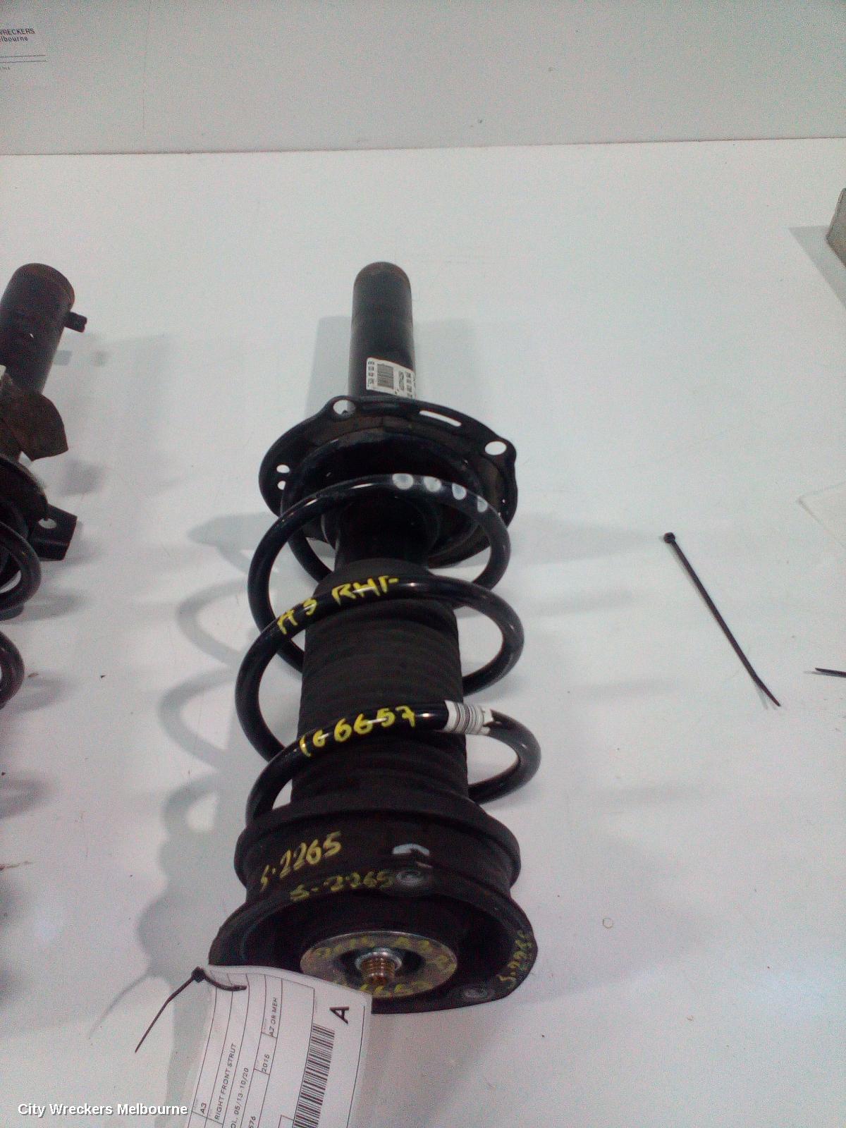 AUDI A3 RIGHT FRONT STRUT, 8V, 1.0/1.4, PETROL, 05/2013 - 10/2020