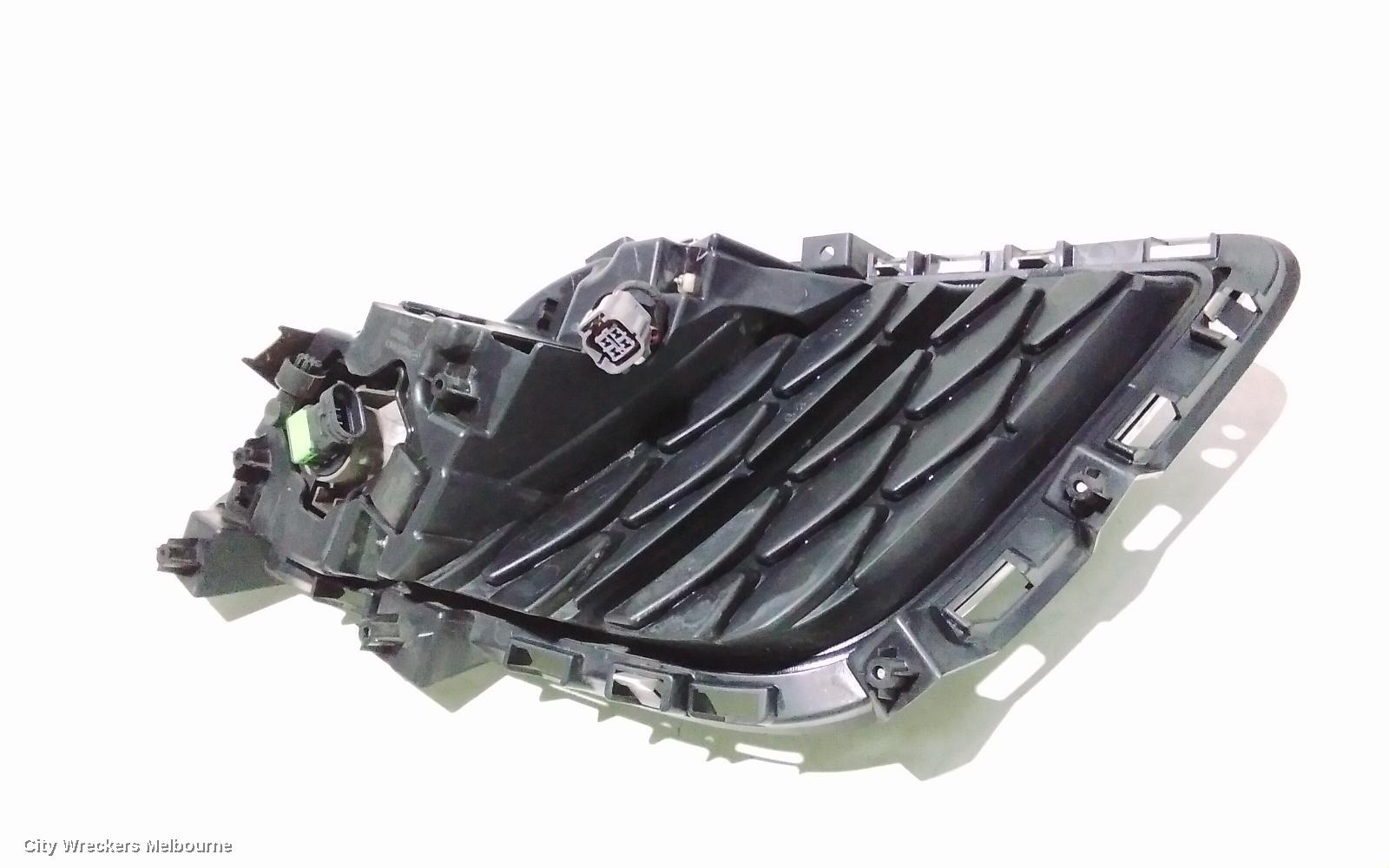 MAZDA CX7 LEFT INDICATOR/FOG/SIDE, BUMPER FOGLAMP, ER, 06/2009 - 02/2012
