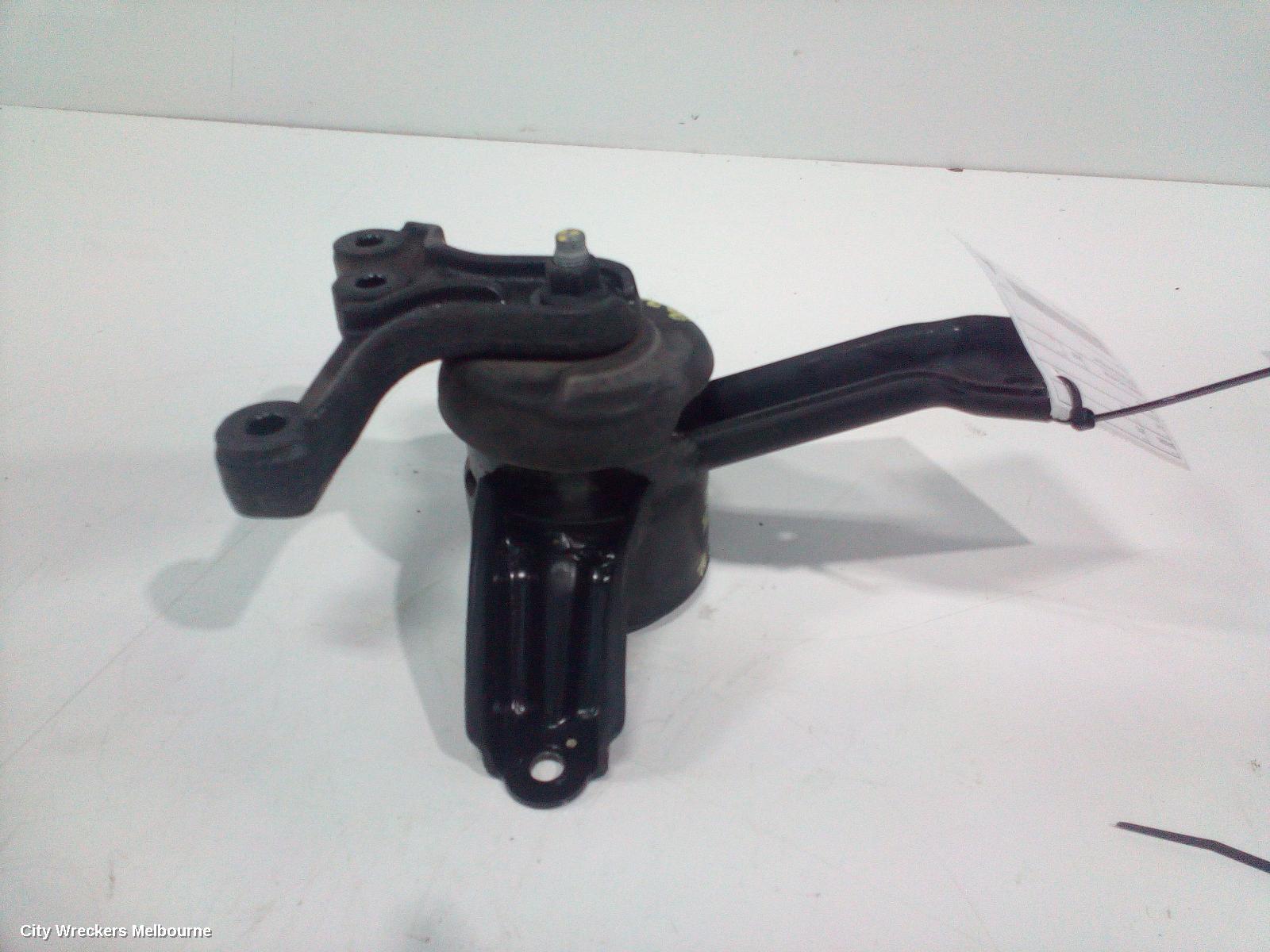 KIA RIO MOUNT, YB, 12/2016 - 06/2023