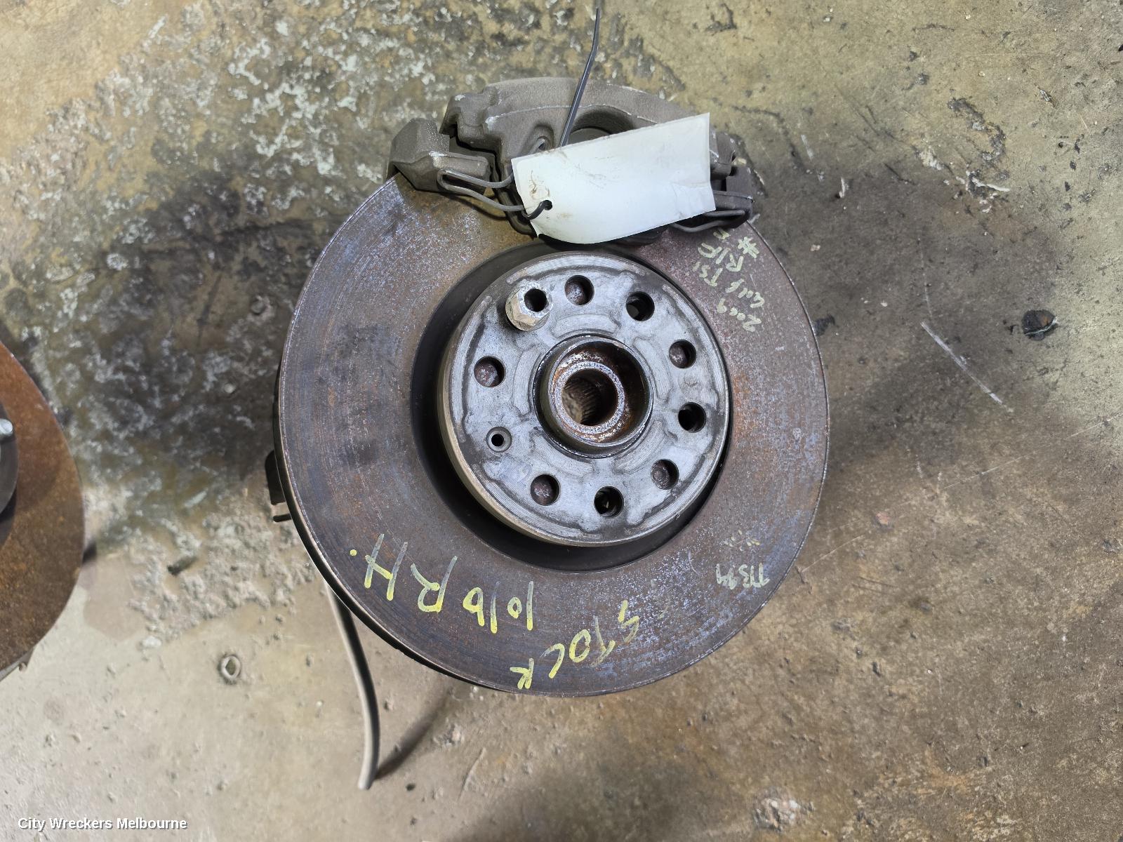 VOLKSWAGEN GOLF RIGHT FRONT HUB ASSEMBLY, GEN 6, 4 BOLT TYPE, 03/2009 - 05/2015