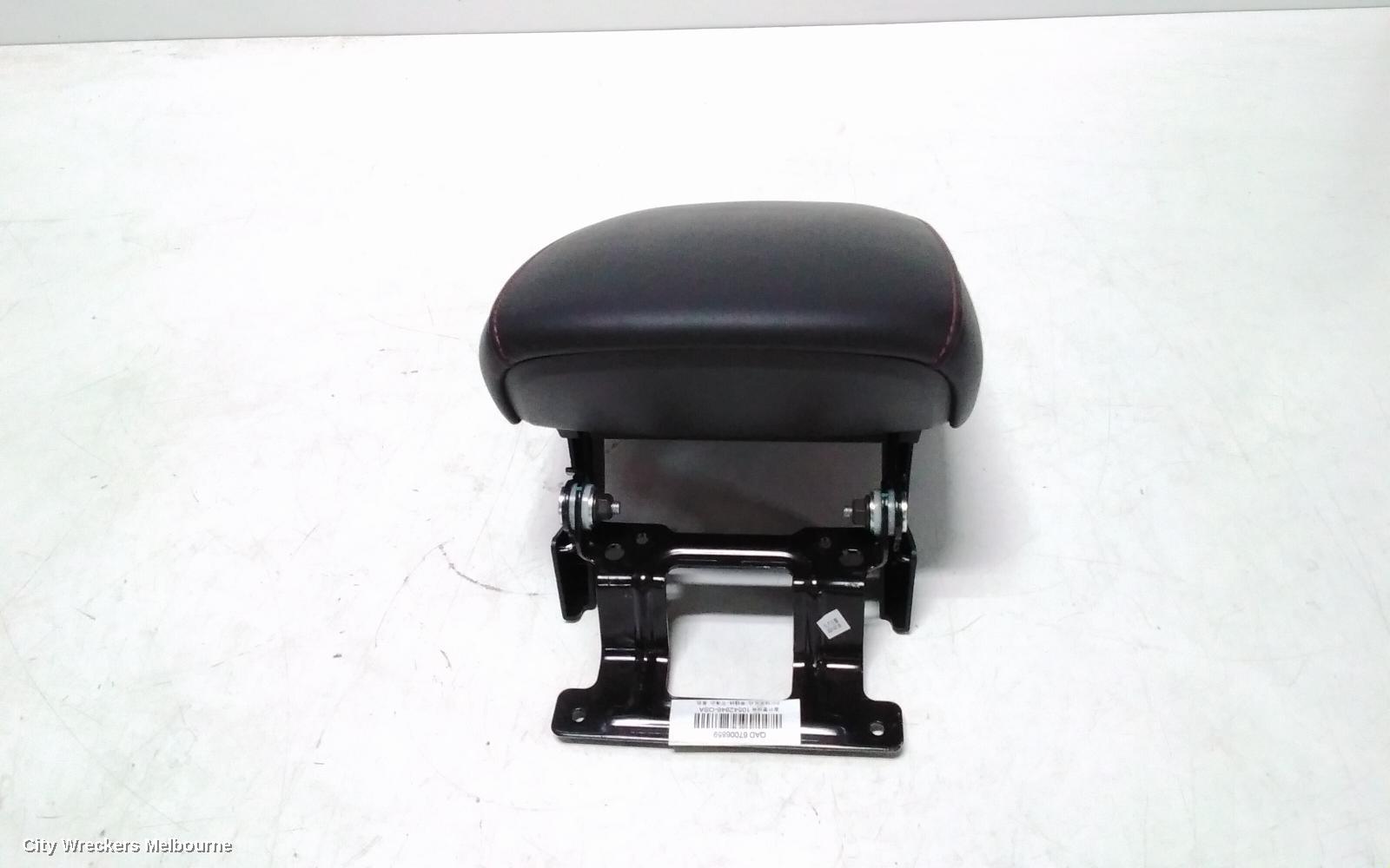 MG HS CONSOLE, SAS23, 08/2019 - 12/2024