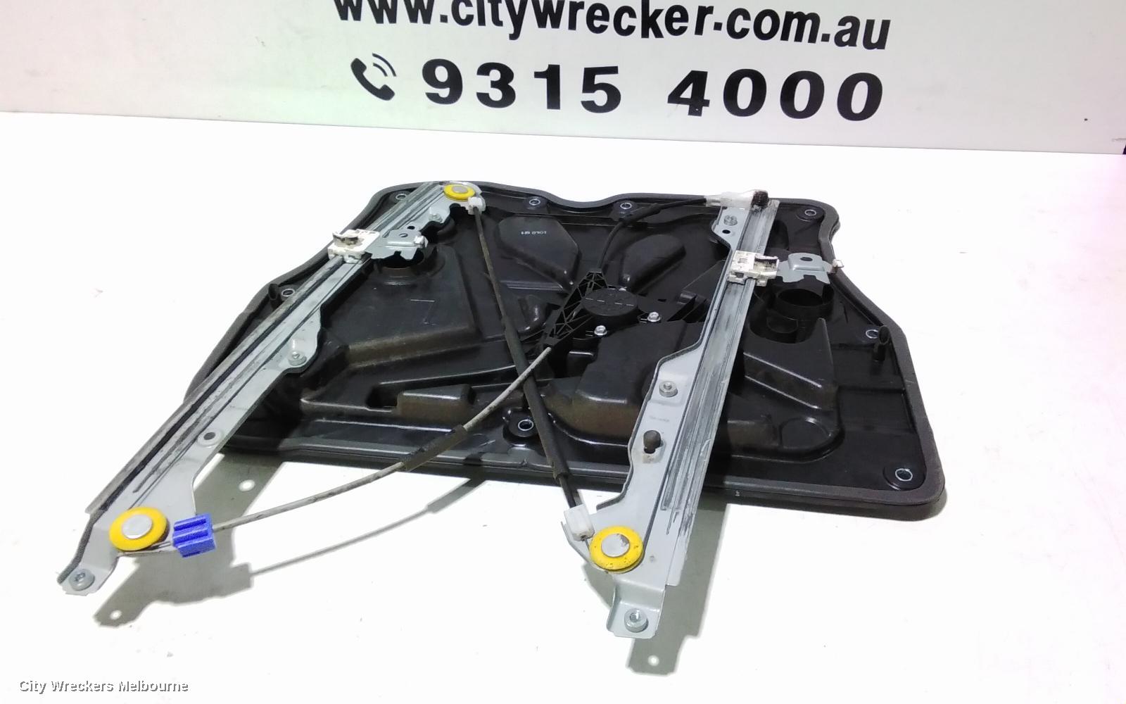 NISSAN XTRAIL LEFT FRONT WINDOW REG/MOTOR, T31, POWER, 09/2007 - 12/2013