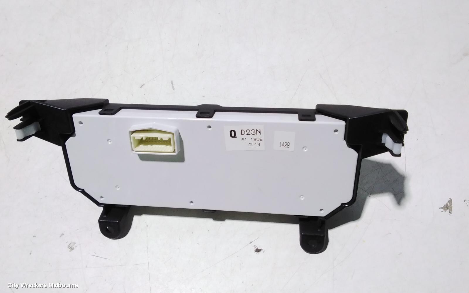 MAZDA CX3 HEATER/AC CONTROLS, DK, CLIMATE CONTROL TYPE, 03/2015 ONWARDS