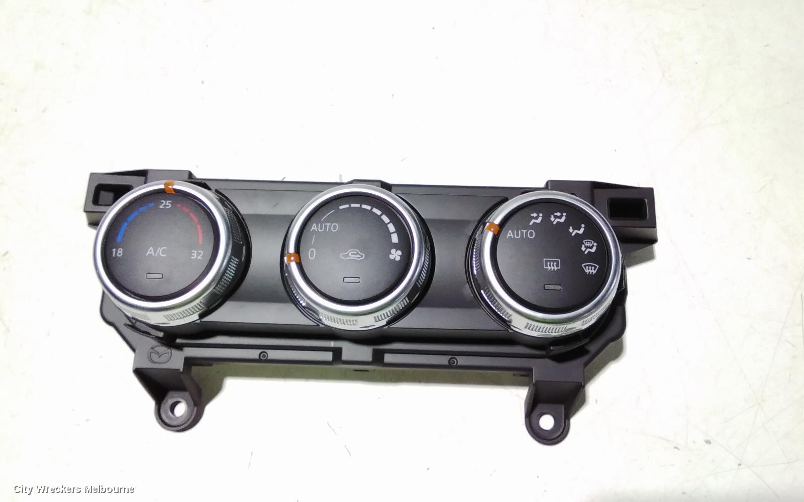 MAZDA CX3 HEATER/AC CONTROLS, DK, CLIMATE CONTROL TYPE, 03/2015 ONWARDS