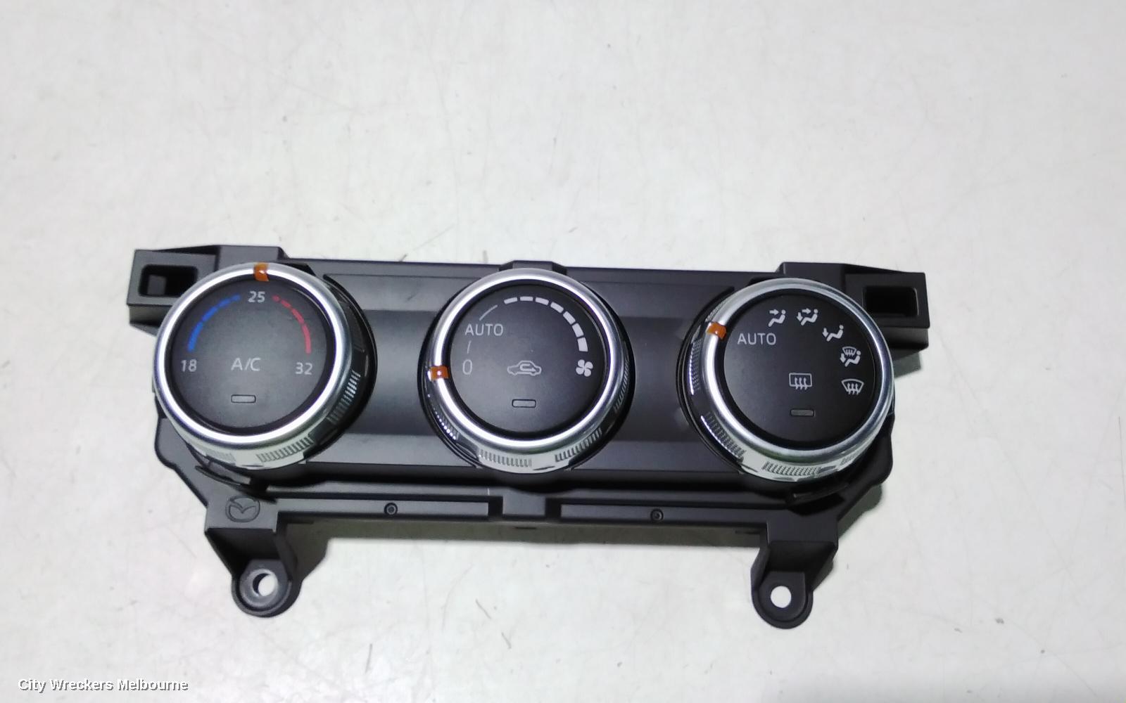 MAZDA CX3 HEATER/AC CONTROLS, DK, CLIMATE CONTROL TYPE, 03/2015 ONWARDS