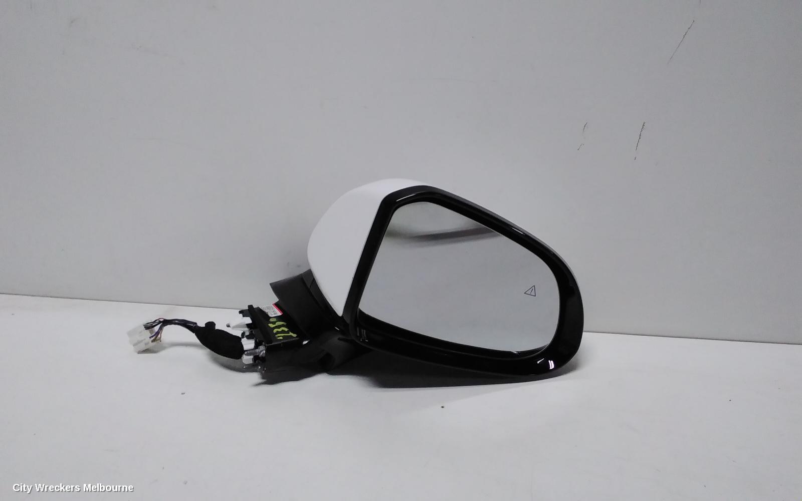 HYUNDAI SANTA FE RIGHT DOOR MIRROR, TM, POWER FOLD, NON AUTO DIPPING TYPE, 10/2020 ONWARDS