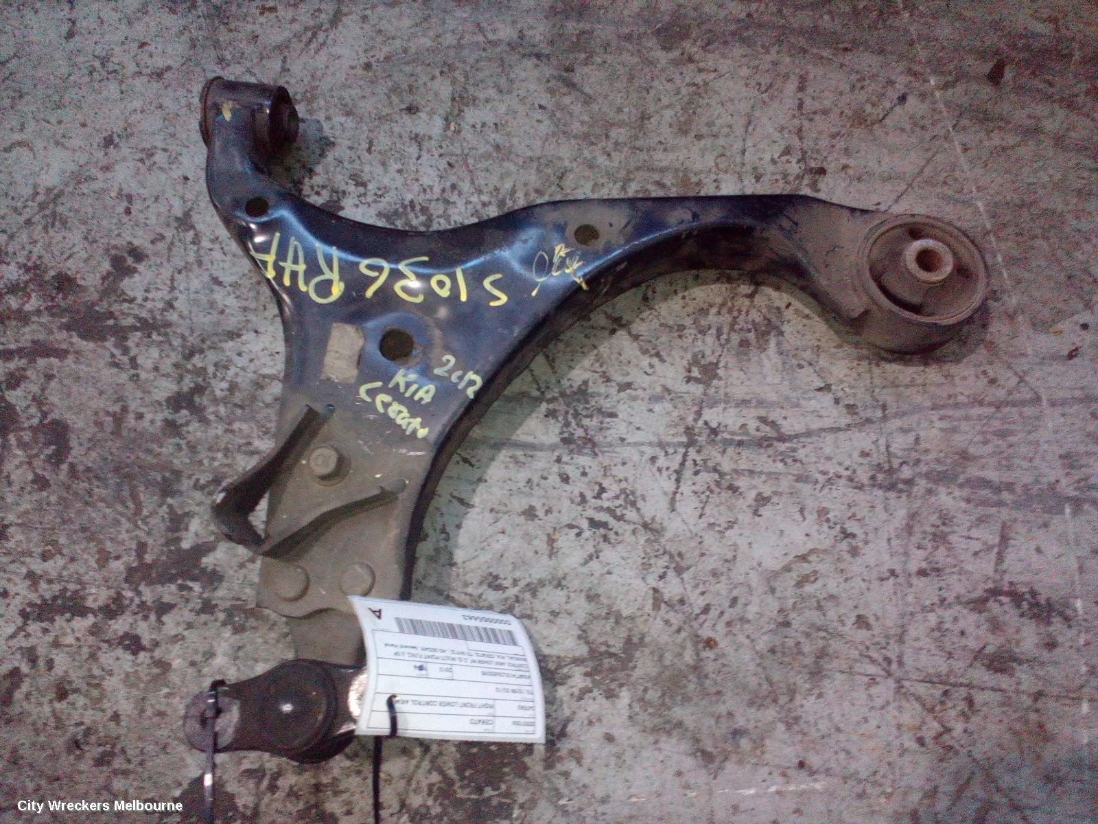 KIA CERATO RIGHT FRONT LOWER CONTROL ARM, TD, 10/2008 - 03/2013