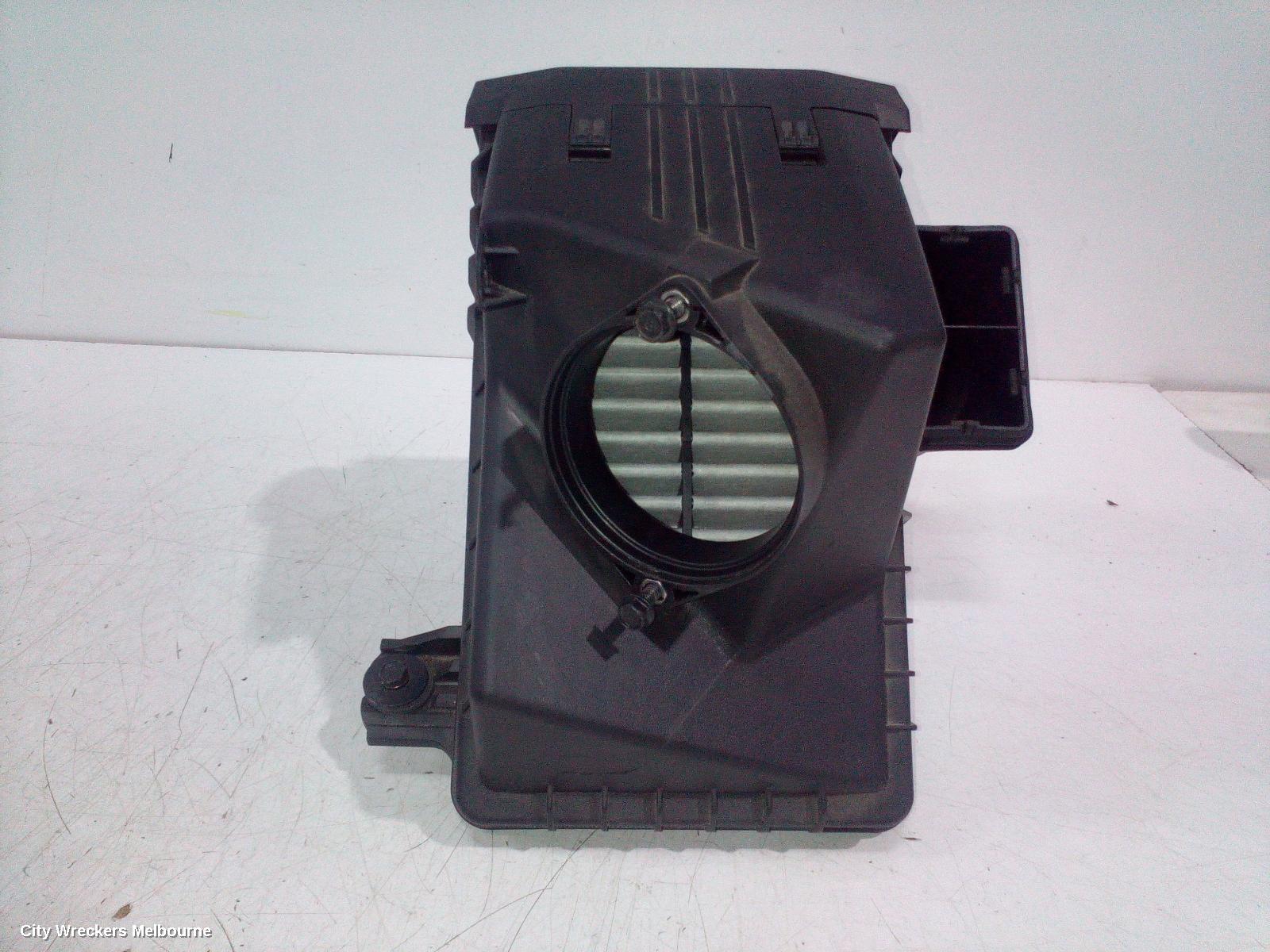 HYUNDAI SANTA FE AIR CLEANER/BOX, AIR CLEANER, TM, 2.2, DIESEL, 03/2018 ONWARDS