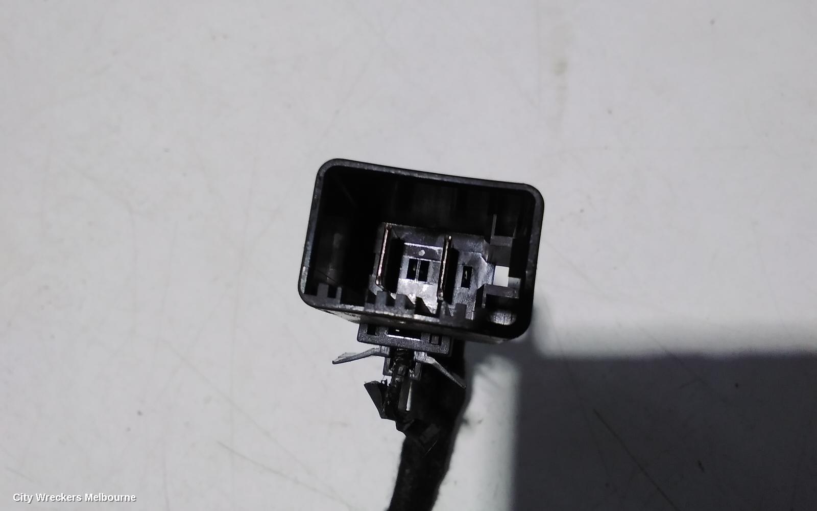 HOLDEN TRAX STEERING COLUMN, TJ SERIES, ELECTRONIC ASSIST TYPE, 08/2013 - 12/2020
