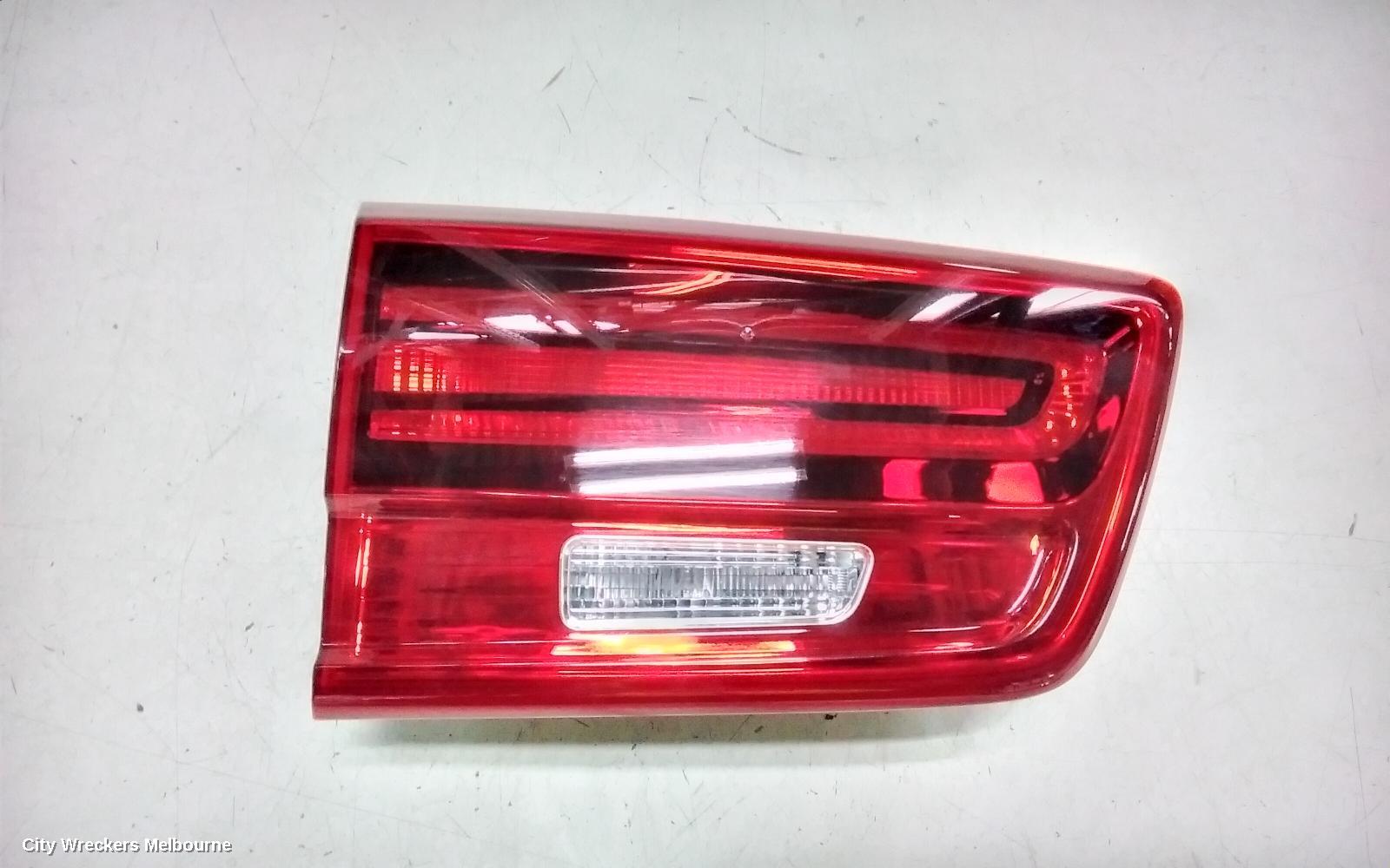 KIA CARNIVAL/GRAND CARNIVAL REAR GARNISH, TAILGATE LAMP (LH SIDE), NON LED TYPE, YP, 03/2018 - 10/2020