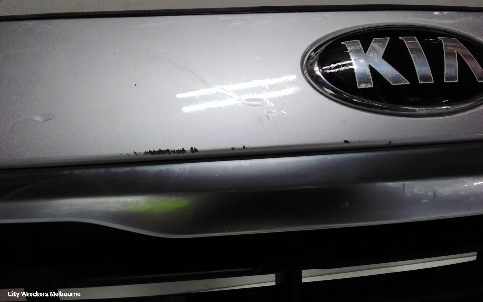 KIA CARNIVAL/GRAND CARNIVAL GRILLE, RADIATOR GRILLE, YP, S/SI, BLACK, BAR TYPE, 03/2018 - 10/2020