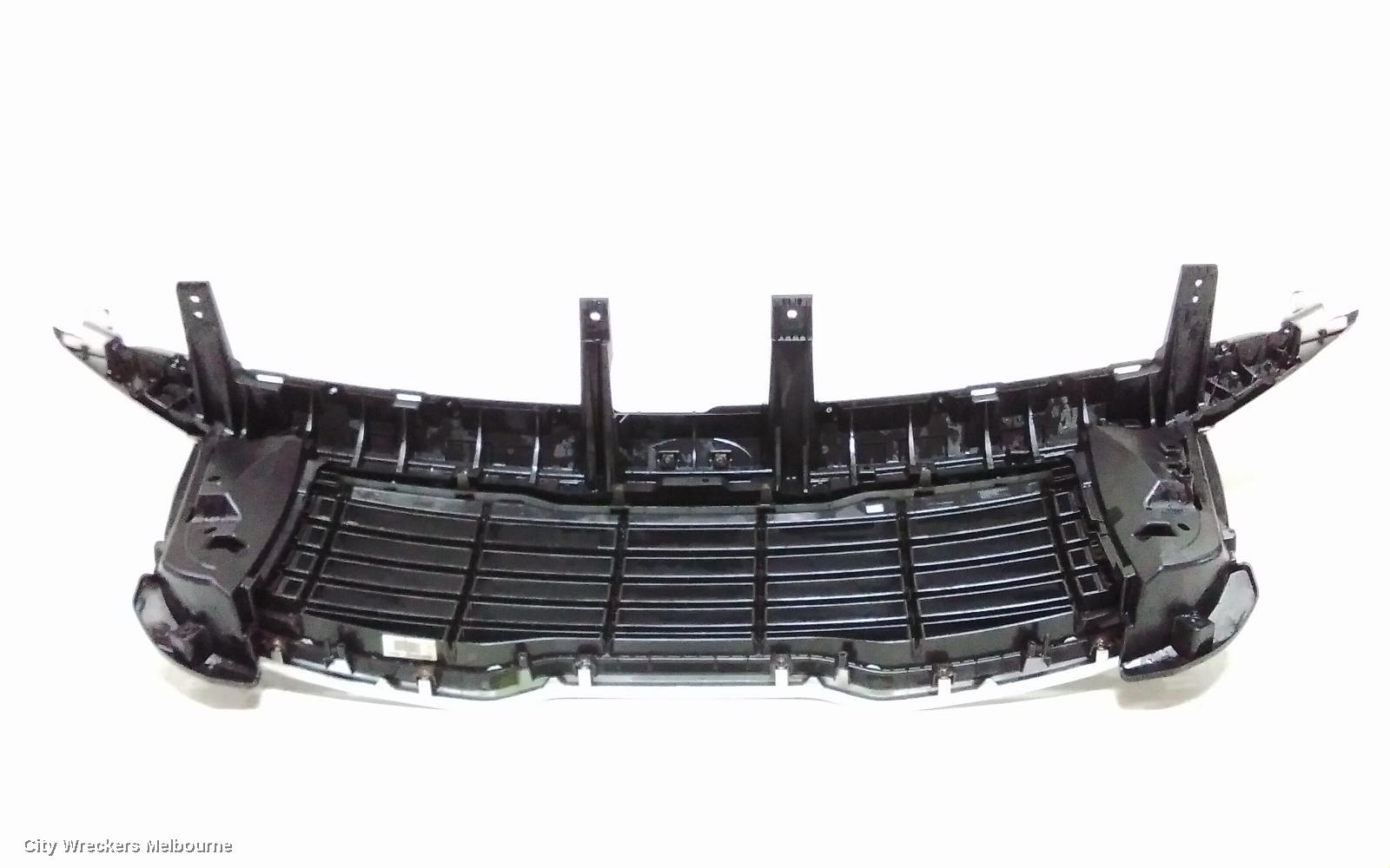 KIA CARNIVAL/GRAND CARNIVAL GRILLE, RADIATOR GRILLE, YP, S/SI, BLACK, BAR TYPE, 03/2018 - 10/2020