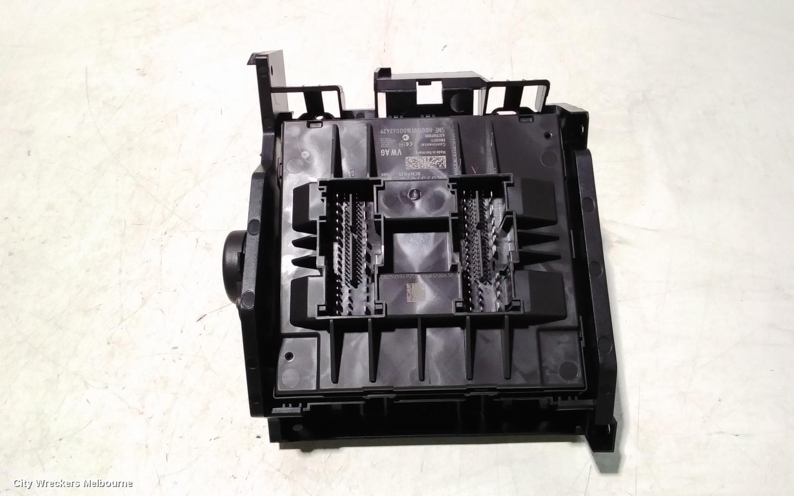 VOLKSWAGEN TRANSPORTER ECU, ENGINE ECU, 2.0, DIESEL, P/N 03L907309L, SEC SET (ECU/IMM/READER/KEY), T6, 07/2015 ONWARDS