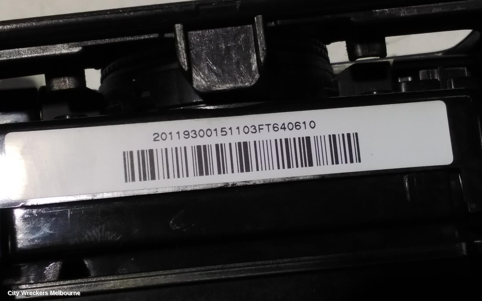 VOLKSWAGEN TRANSPORTER HEATER/AC CONTROLS, CLIMATE CONTROL TYPE, FRONT (ON CONSOLE), T6, 07/2015 - 07/2020