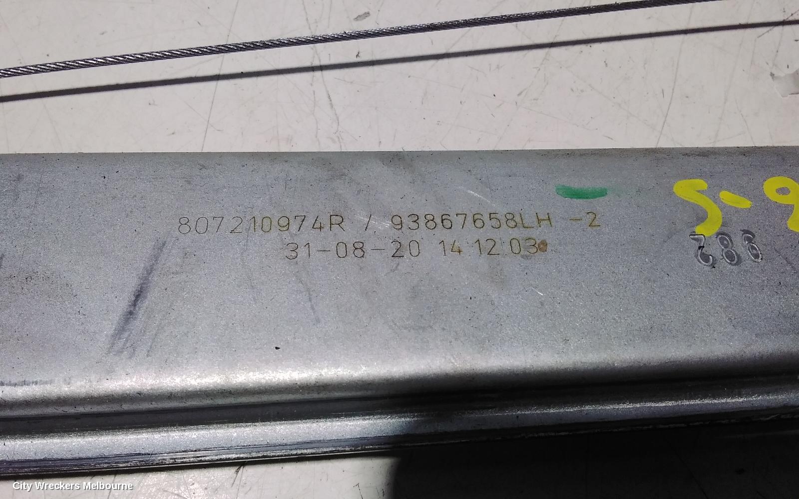 MITSUBISHI EXPRESS LEFT FRONT WINDOW REG/MOTOR, SN, 03/2020 - 12/2022