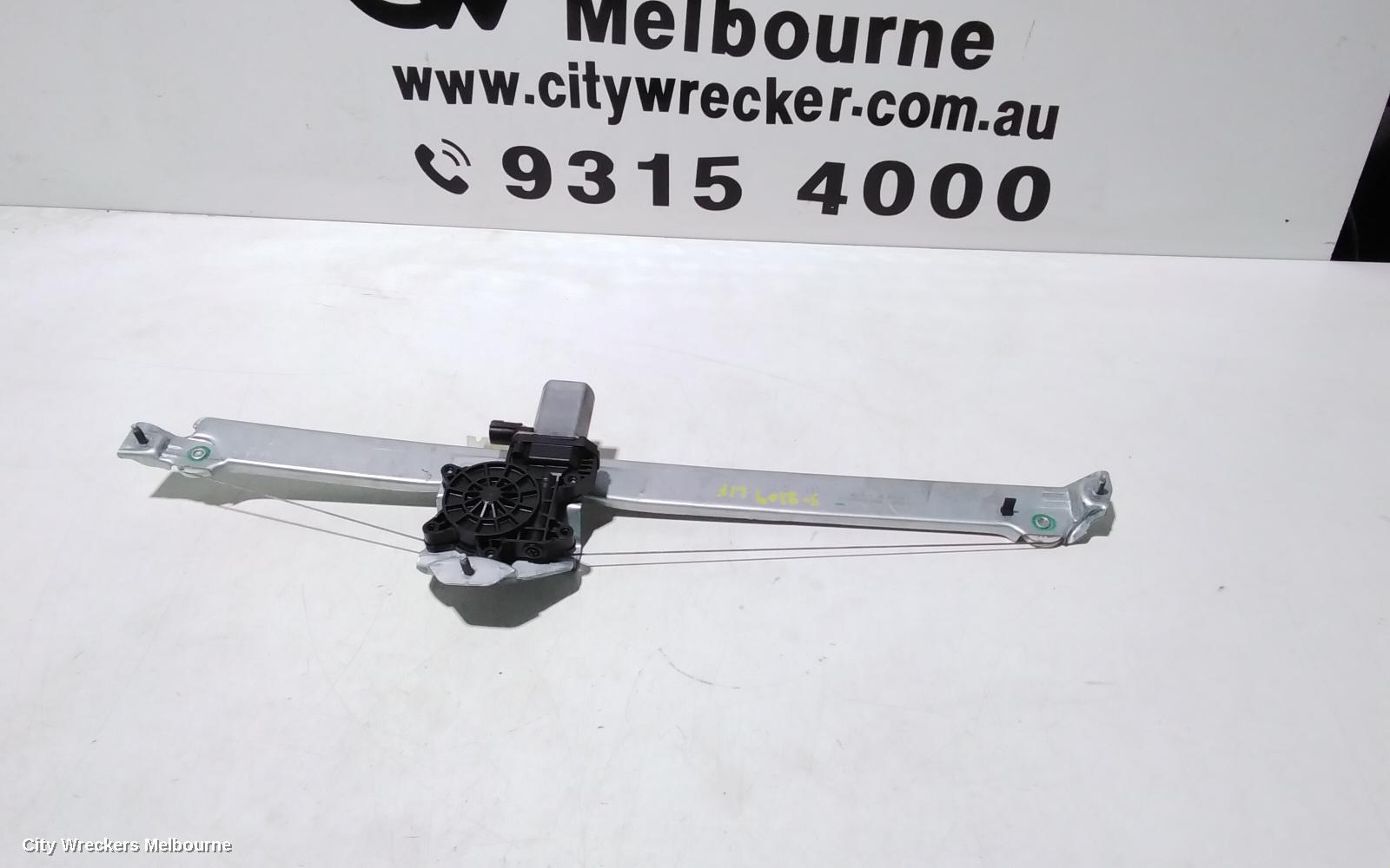 MITSUBISHI EXPRESS LEFT FRONT WINDOW REG/MOTOR, SN, 03/2020 - 12/2022