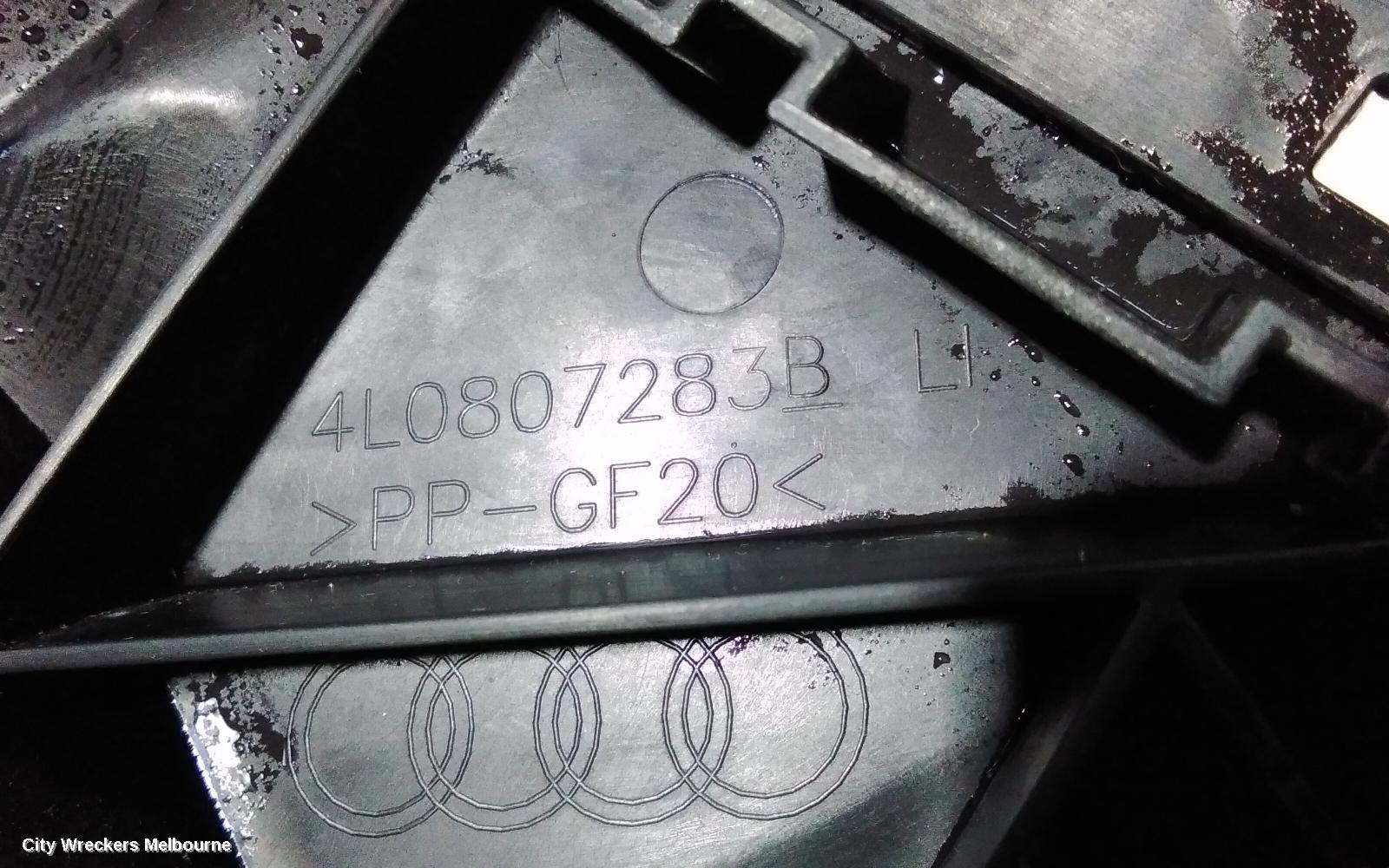 AUDI Q7, 4L, 09/2006 - 08/2015, LHF BAR BRAKET: 106969