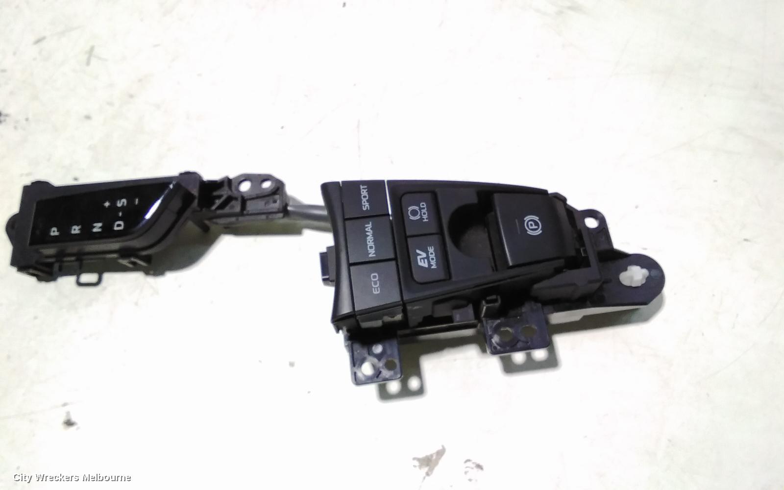 TOYOTA CAMRY HANDBRAKE LEVER, XV70, 09/2017 - 05/2024