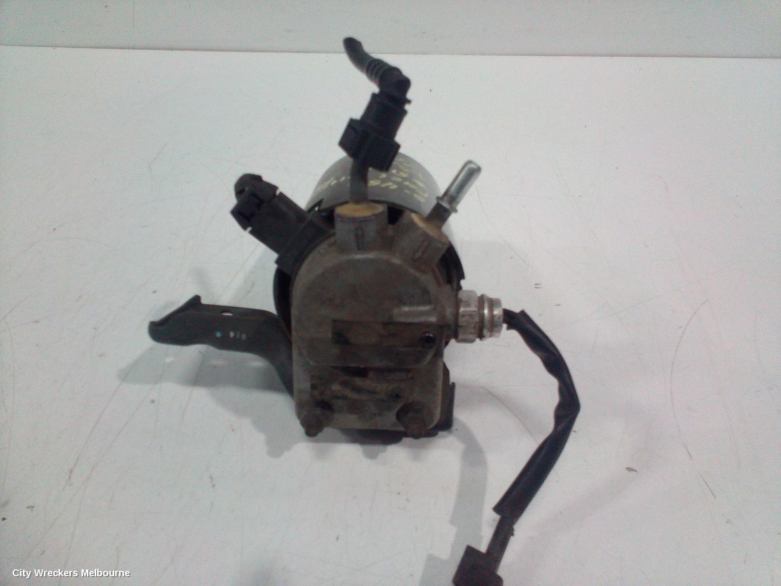 HYUNDAI IX35 FUEL FILTER HOUSING, LM SERIES 11/2009 - 01/2016