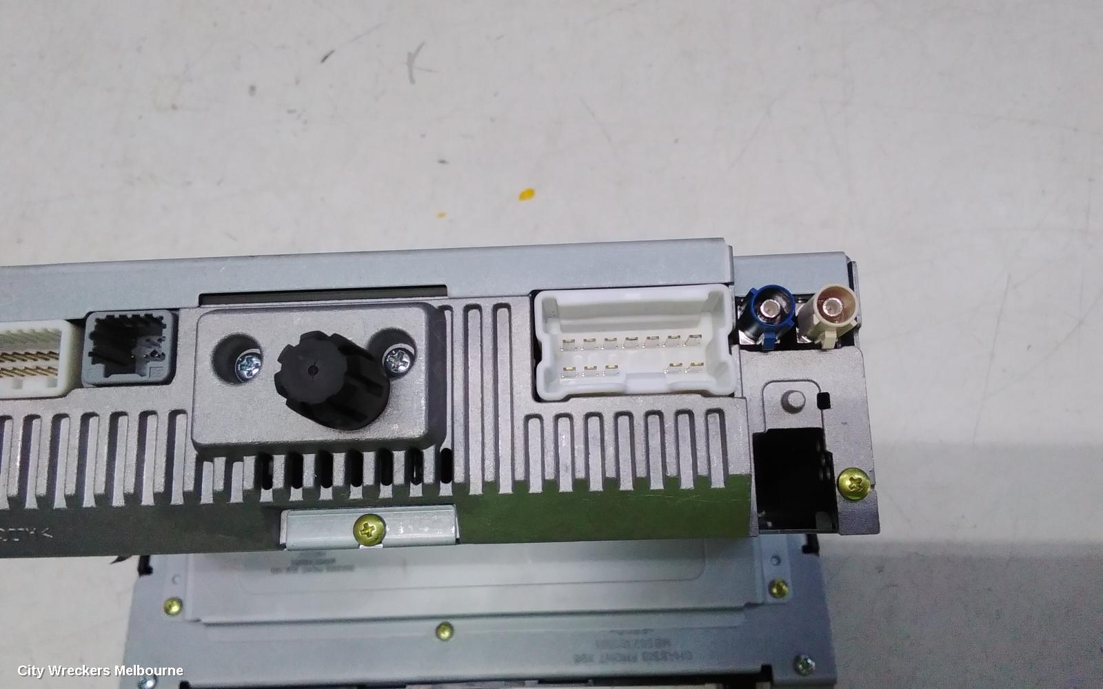 RENAULT CLIO RADIO/CD/DVD/SAT/TV, MEDIA NAV (NAV0G1), X98, 09/2013 - 10/2019