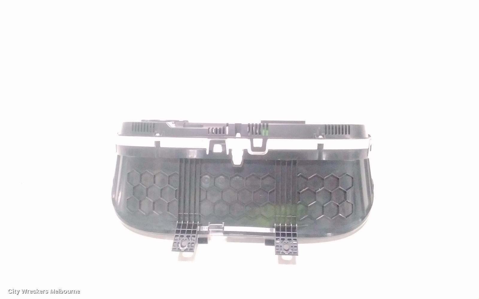 MG HS INSTRUMENT CLUSTER, PETROL, AUTO T/M, SAS23, 09/2019 ONWARDS