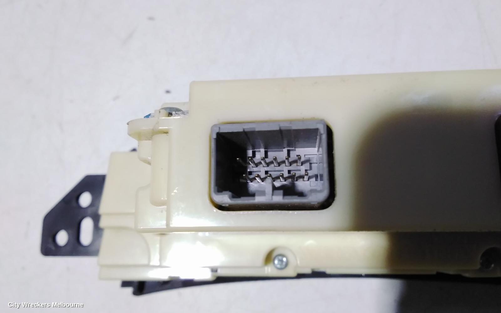 HONDA ACCORD HEATER/AC CONTROLS, 8TH GEN, EURO (VIN JHMCU), 06/2008 - 12/2015