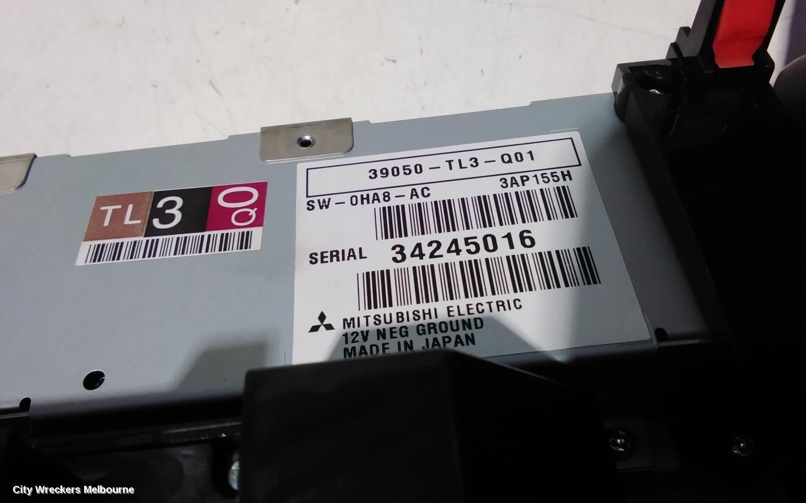 HONDA ACCORD, 8TH GENERATION 02/2008 - 04/2013, CENTRE AIRVENT WITH MMI CONTROL: 107043