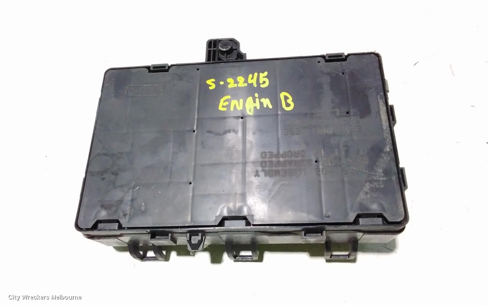FORD RANGER FUSE BOX, PX SERIES 2-3, ENGINE BAY, MAIN RELAY/FUSE BOX, P/N CODE EB, 06/2015 - 04/2022