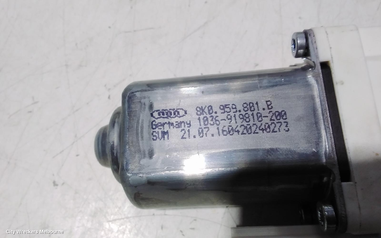 AUDI Q5 LEFT FRONT WINDOW REG/MOTOR, 8R, 03/2009 - 01/2017